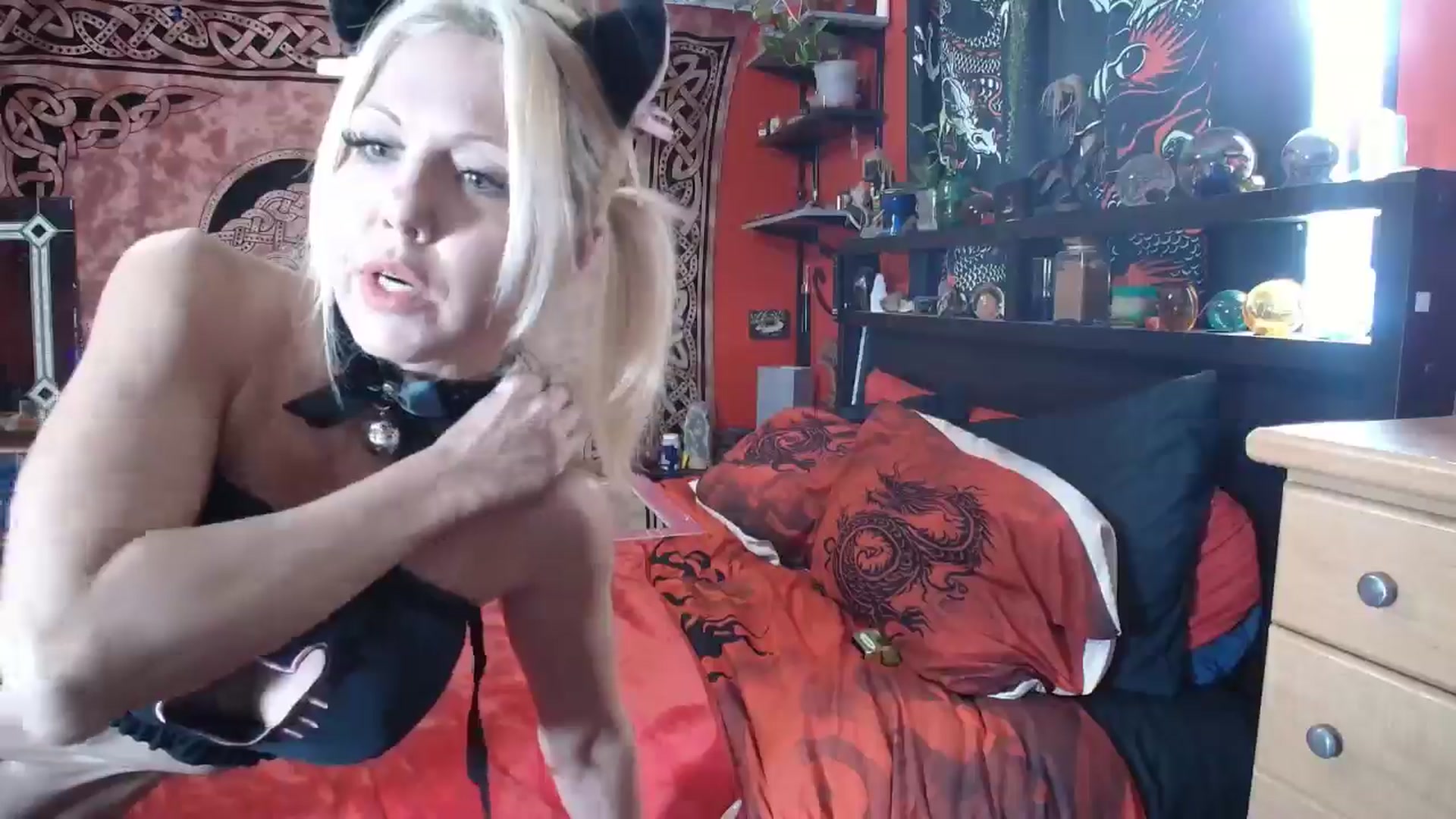 Gallery image thumbnail from HollyHanna's myfreecams stream on, 04/27/2025, 21:43 image 20 of 20