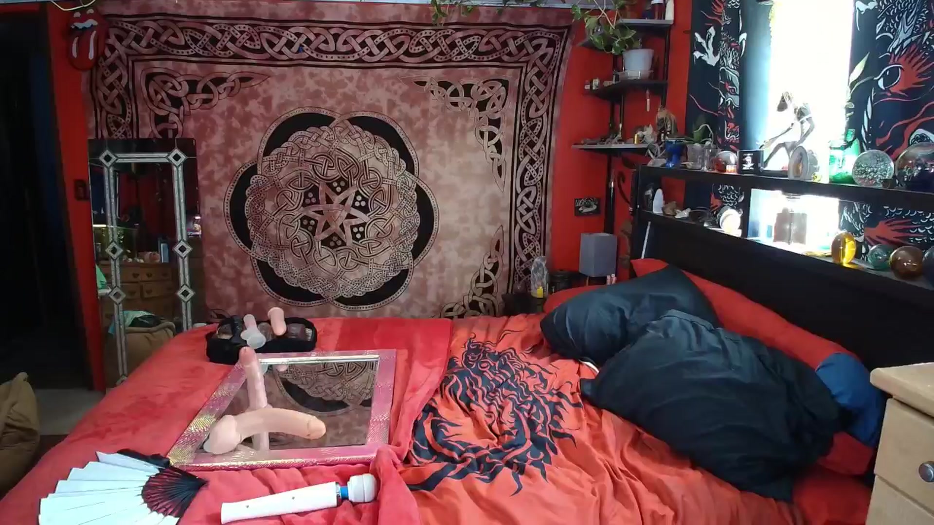 Gallery image thumbnail from HollyHanna's myfreecams stream on, 06/02/2025, 21:46 image 11 of 20