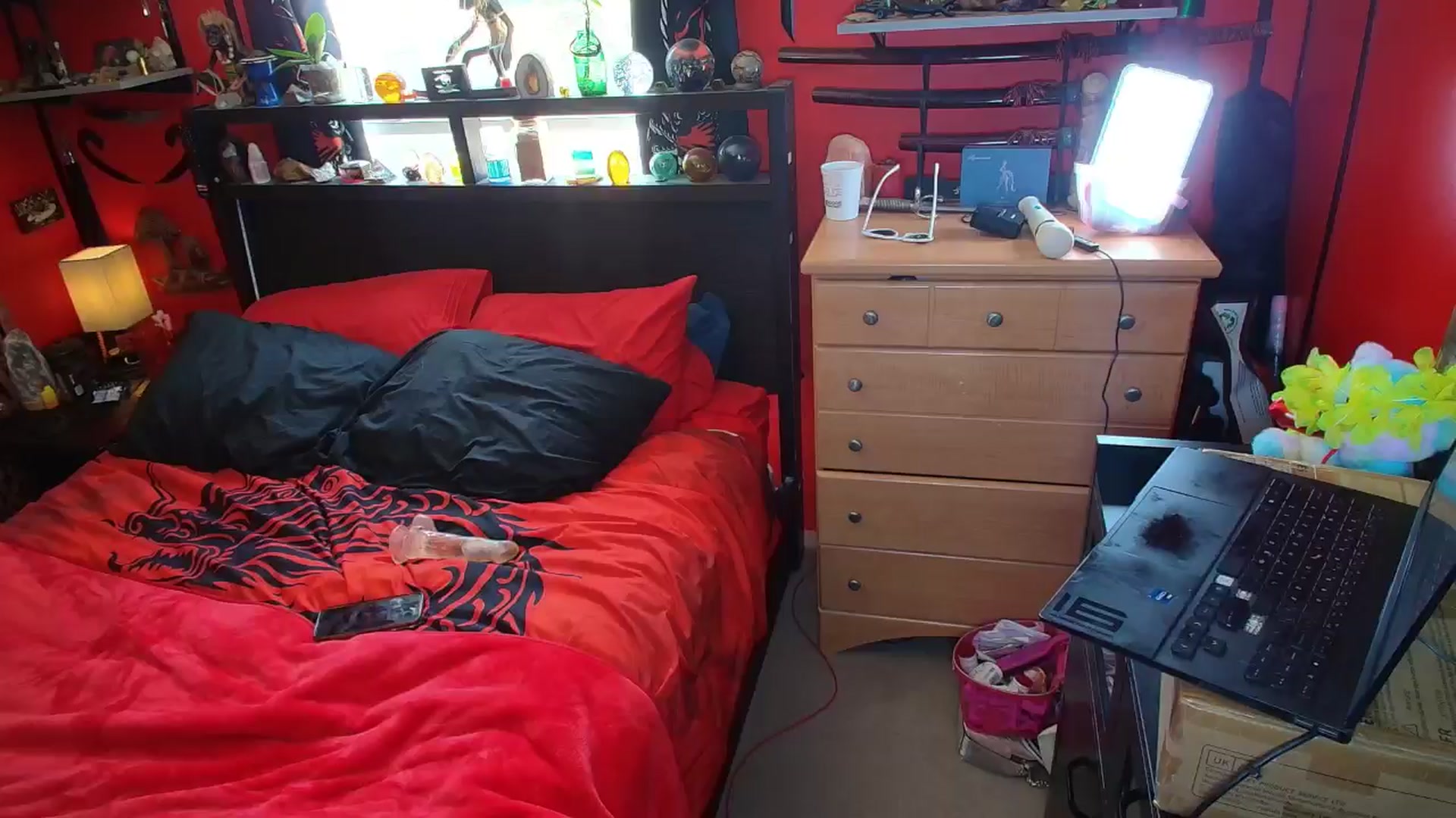 Gallery image thumbnail from HollyHanna's myfreecams stream on, 06/03/2025, 20:33 image 3 of 20