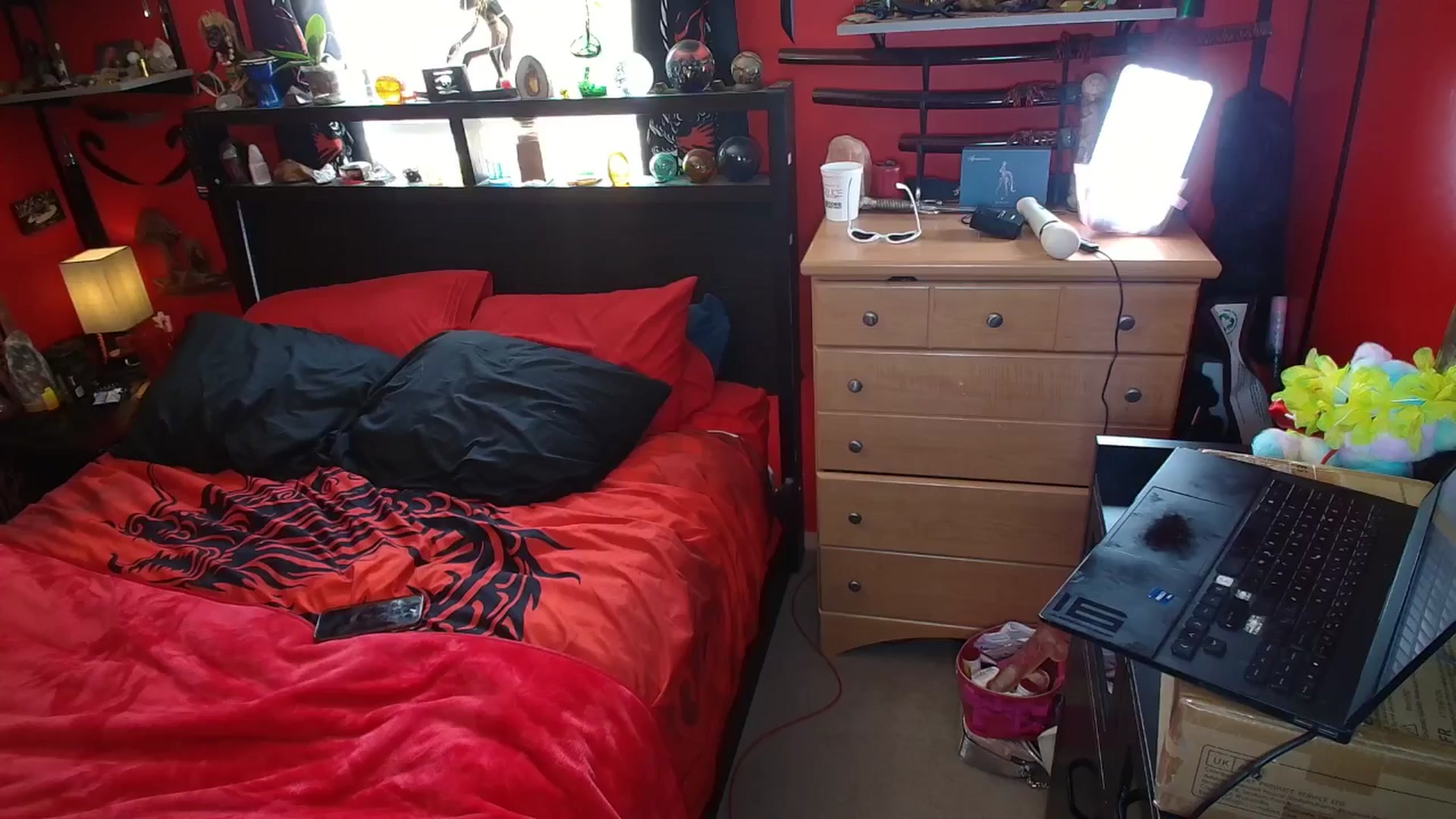 Gallery image thumbnail from HollyHanna's myfreecams stream on, 06/03/2025, 20:33 image 6 of 20