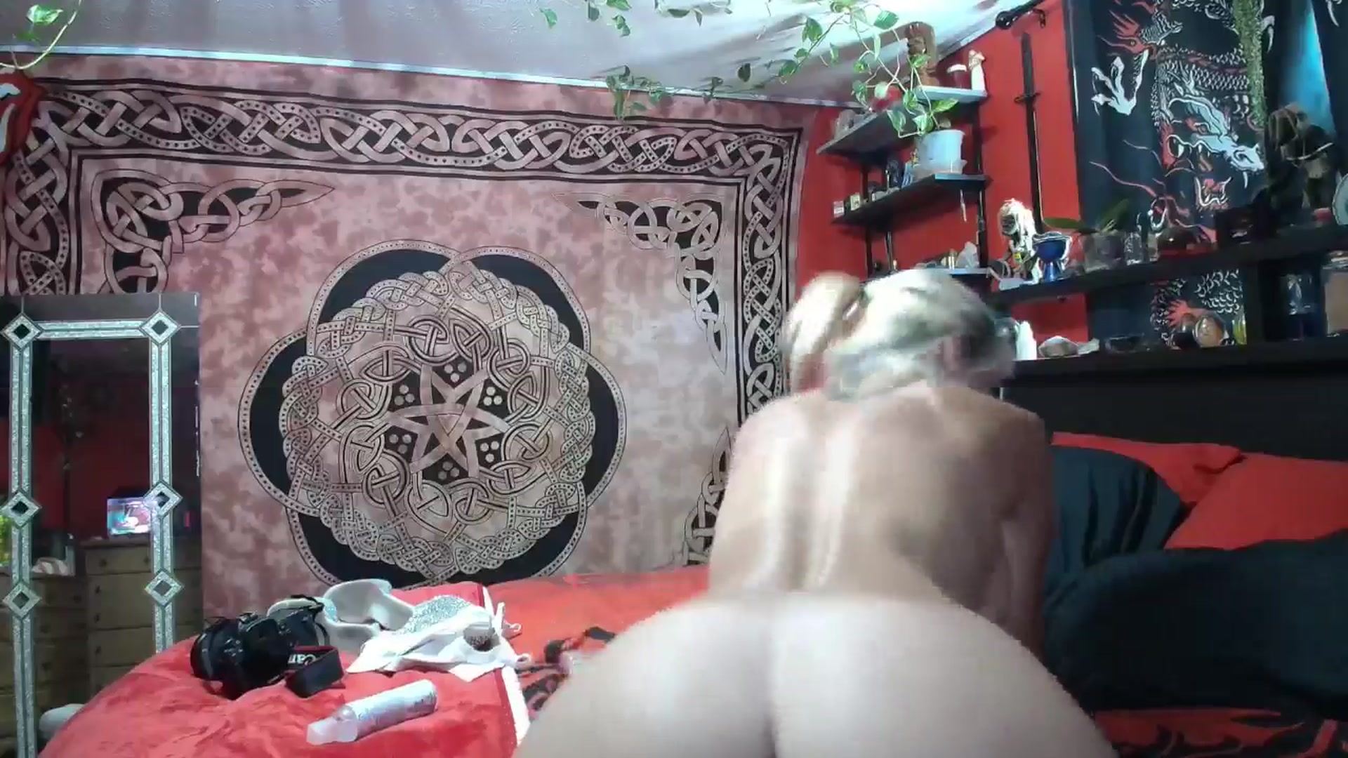Gallery image thumbnail from HollyHanna's myfreecams stream on, 06/20/2025, 22:57 image 20 of 20