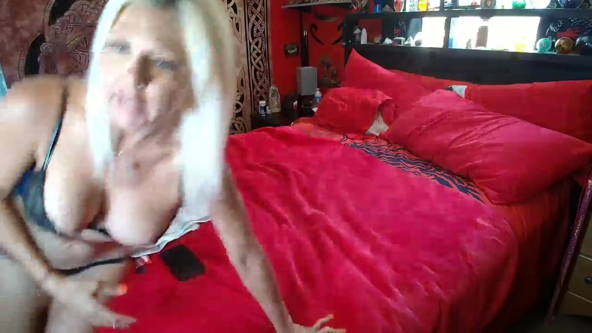Gallery image thumbnail from HollyHanna's myfreecams stream on, 09/02/2025, 21:26 image 9 of 20