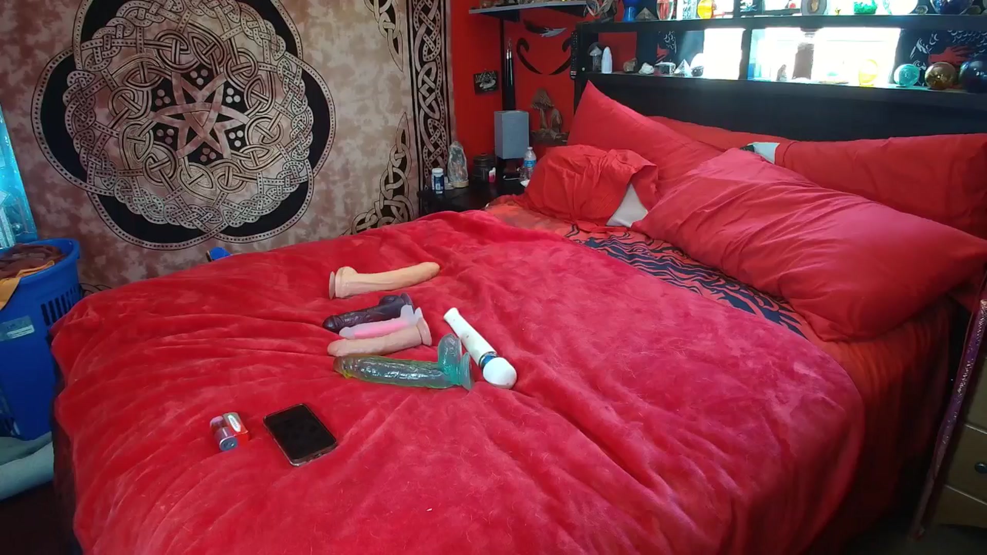 Gallery image thumbnail from HollyHanna's myfreecams stream on, 09/02/2025, 21:26 image 8 of 20