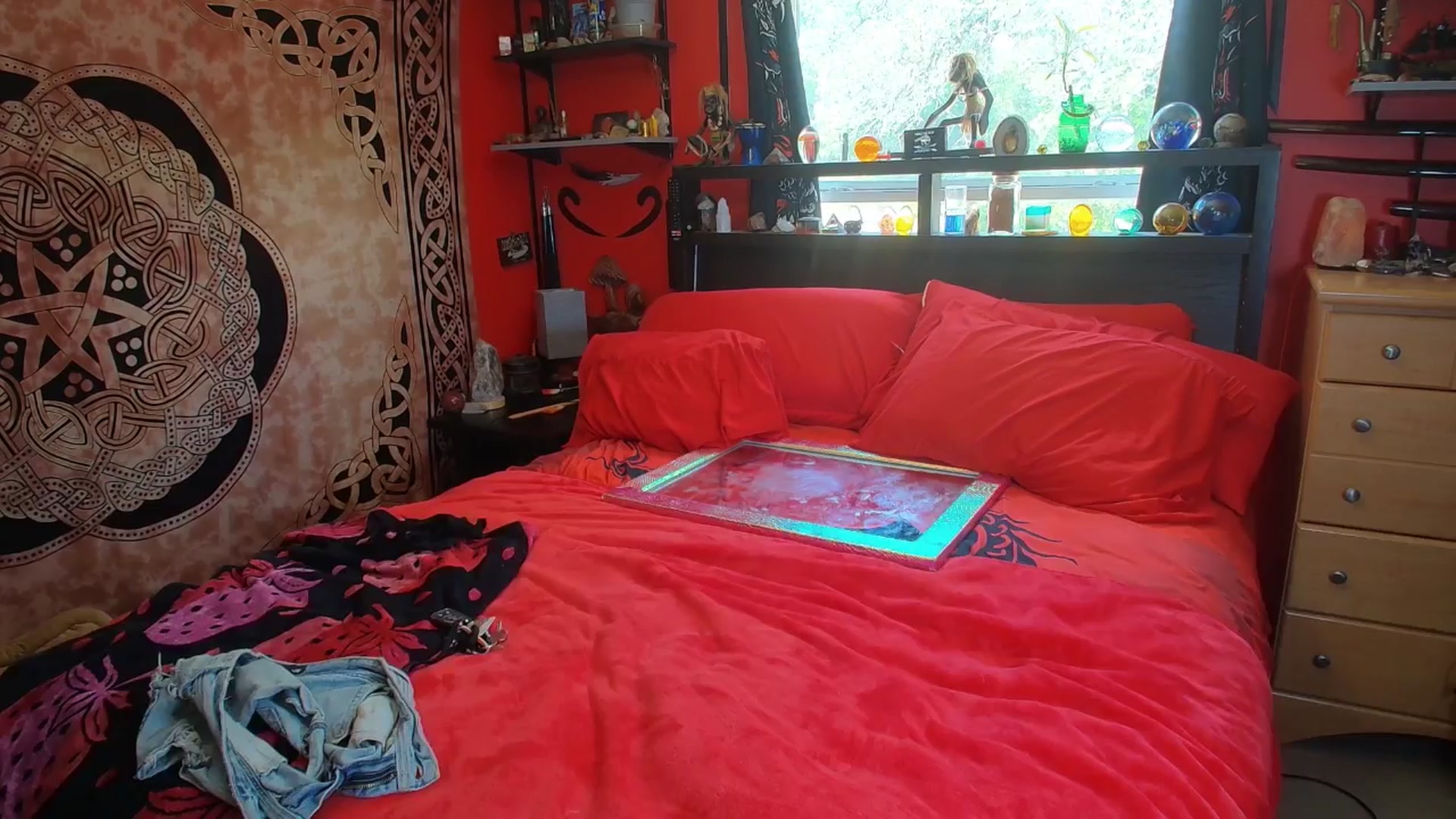 Gallery image thumbnail from HollyHanna's myfreecams stream on, 09/13/2025, 21:33 image 10 of 20