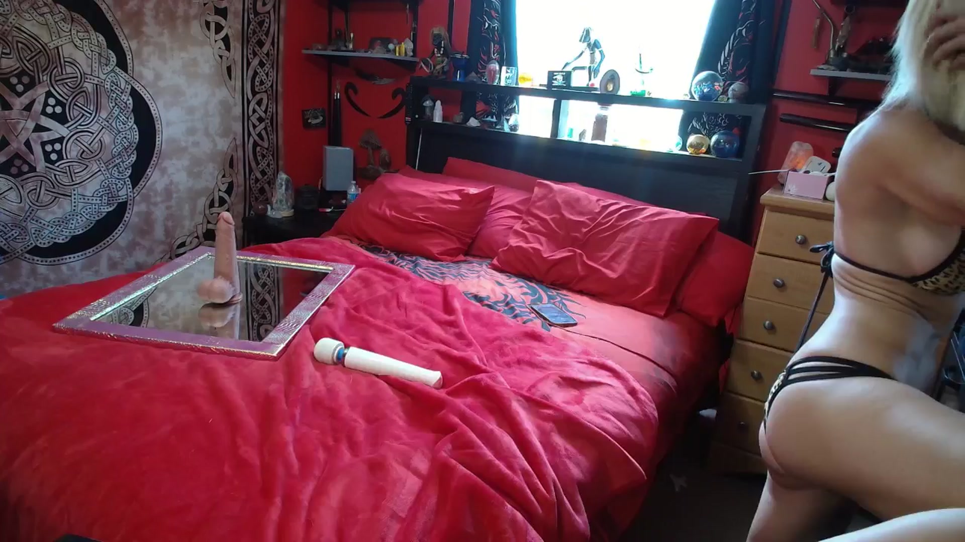 Gallery image thumbnail from HollyHanna's myfreecams stream on, 09/21/2025, 22:03 image 17 of 20