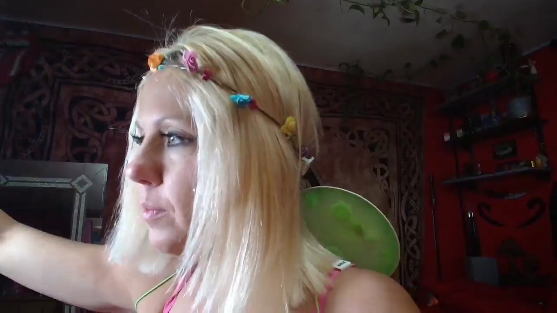 Gallery image thumbnail from HollyHanna's myfreecams stream on, 10/29/2025, 05:23 image 6 of 20