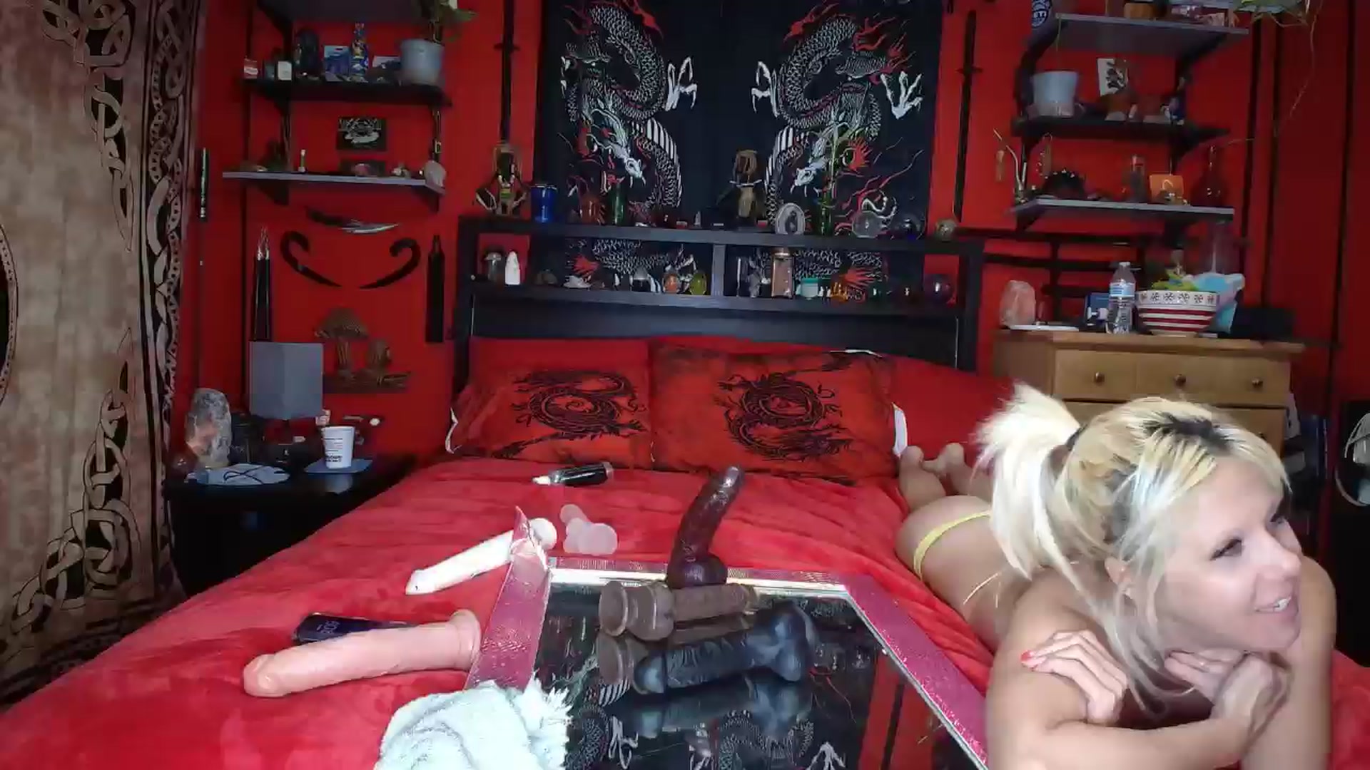 Gallery image thumbnail from HollyHanna's myfreecams stream on, 11/23/2025, 03:23 image 8 of 20