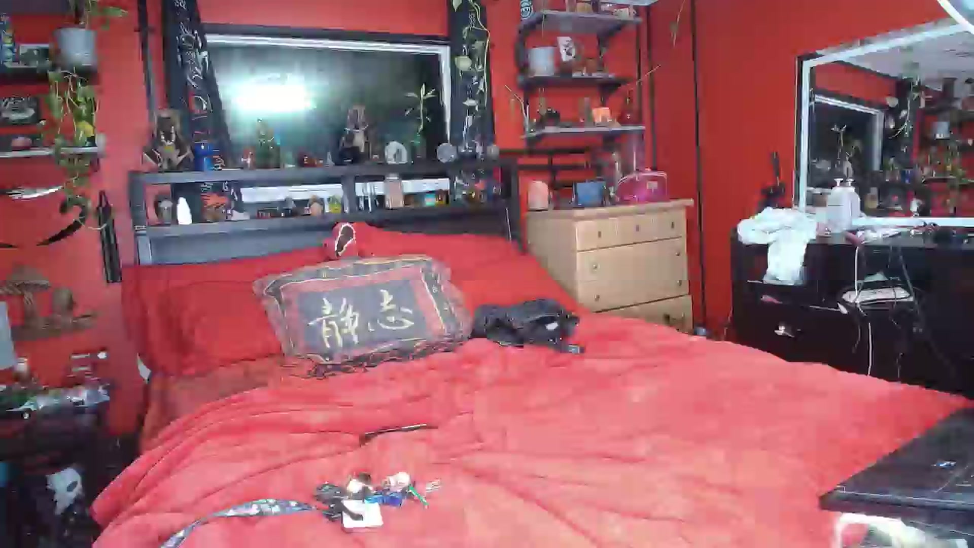 Gallery image thumbnail from HollyHanna's myfreecams stream on, 02/13/2026, 02:48 image 9 of 20