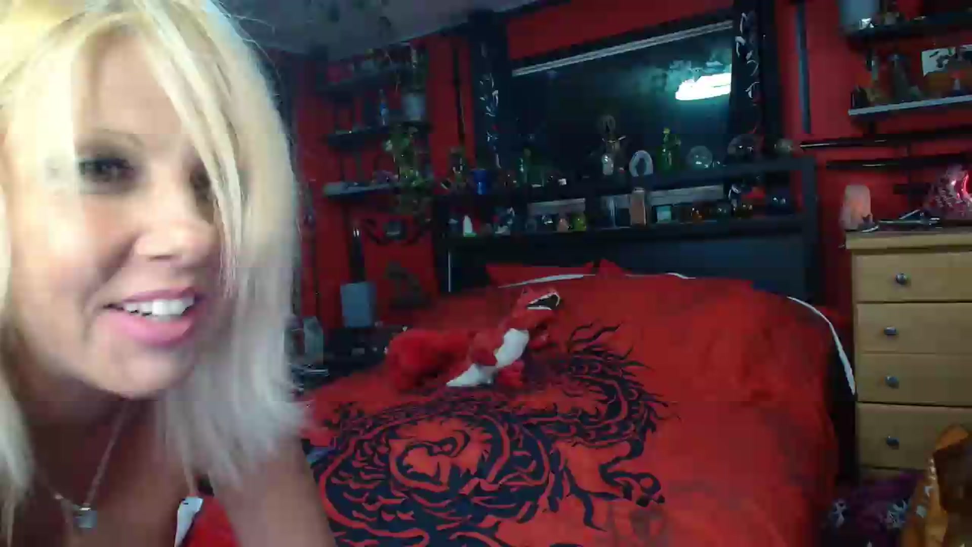 Gallery image thumbnail from HollyHanna's myfreecams stream on, 08/30/2026, 01:26 image 18 of 20