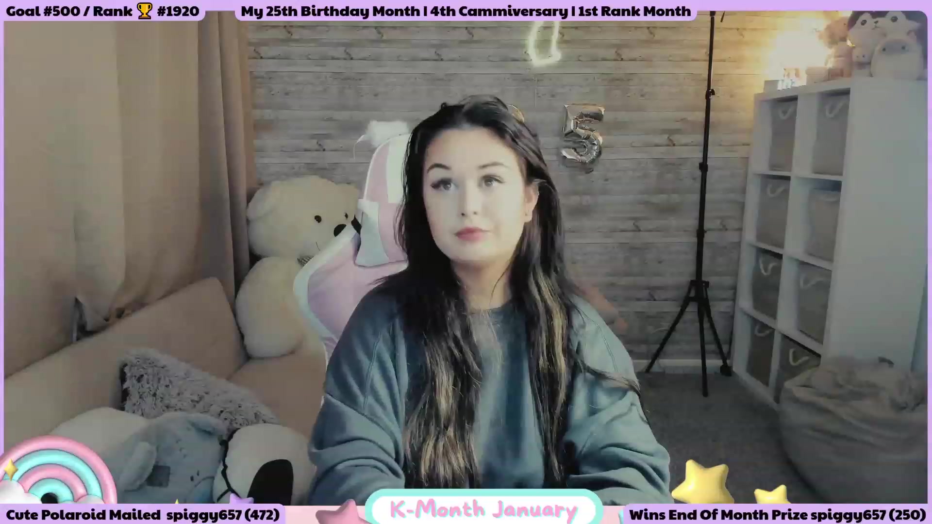 Gallery image thumbnail from HollyKittenn's myfreecams stream on, 01/03/2023, 17:26 image 17 of 20