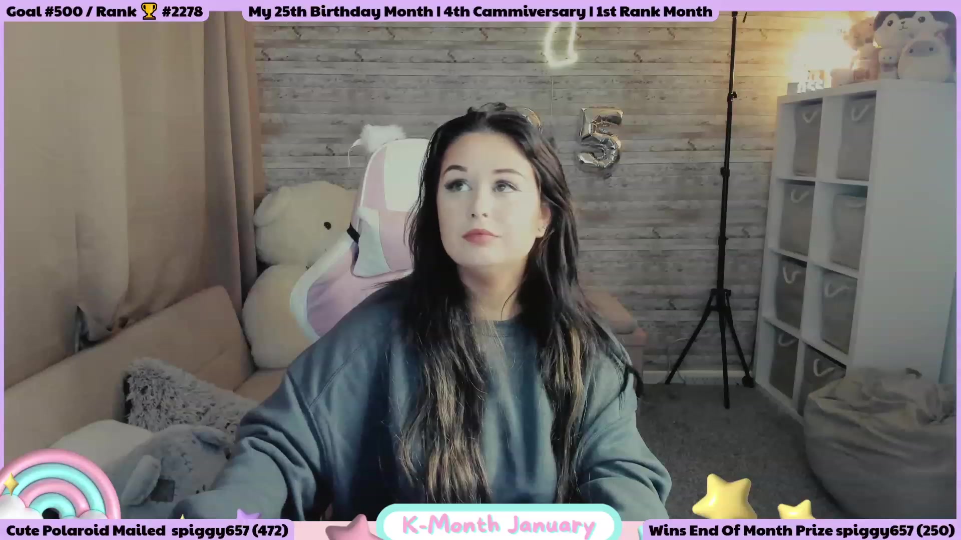 Gallery image thumbnail from HollyKittenn's myfreecams stream on, 01/03/2023, 17:26 image 16 of 20