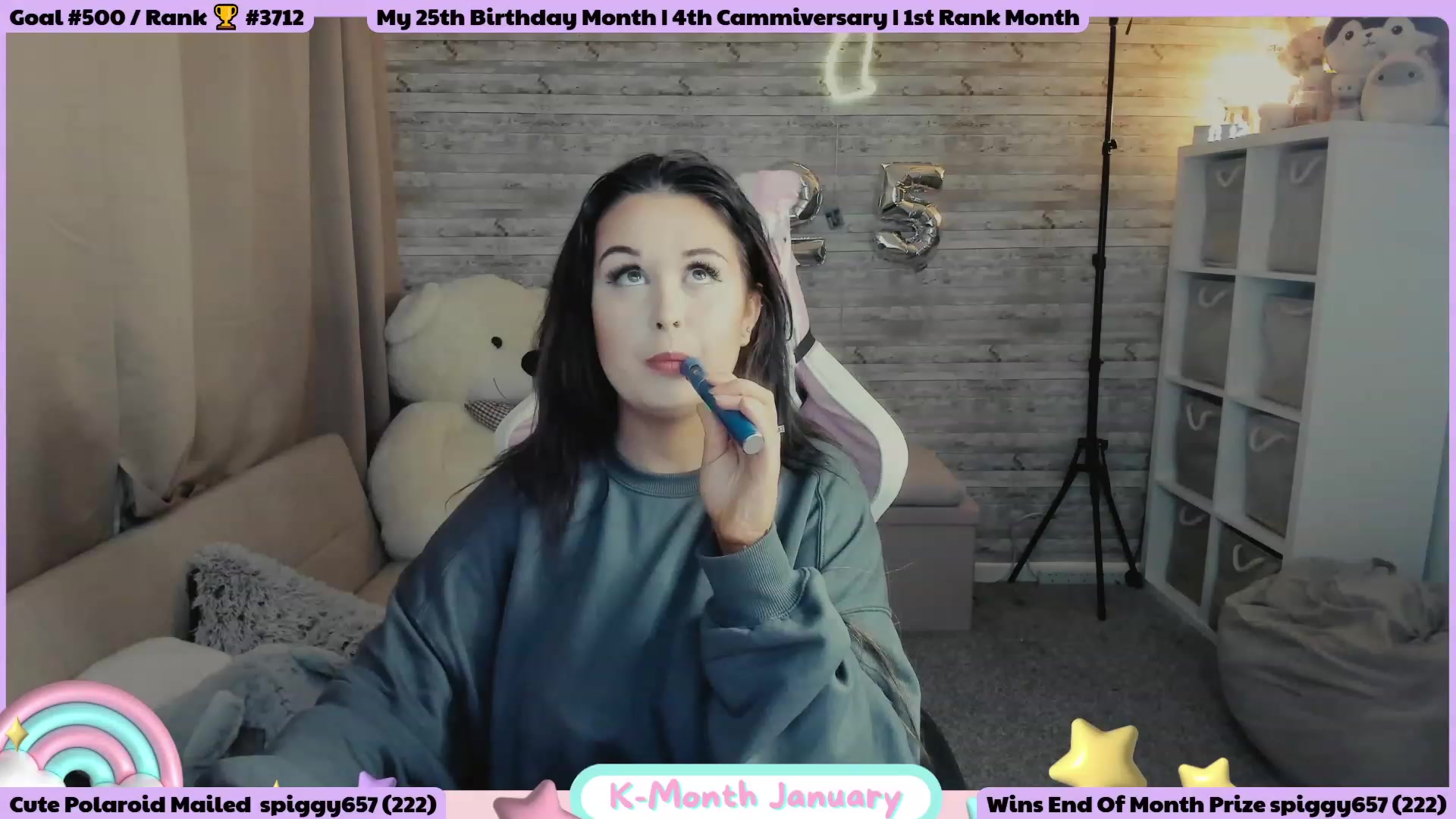 Gallery image thumbnail from HollyKittenn's myfreecams stream on, 01/03/2023, 17:26 image 10 of 20