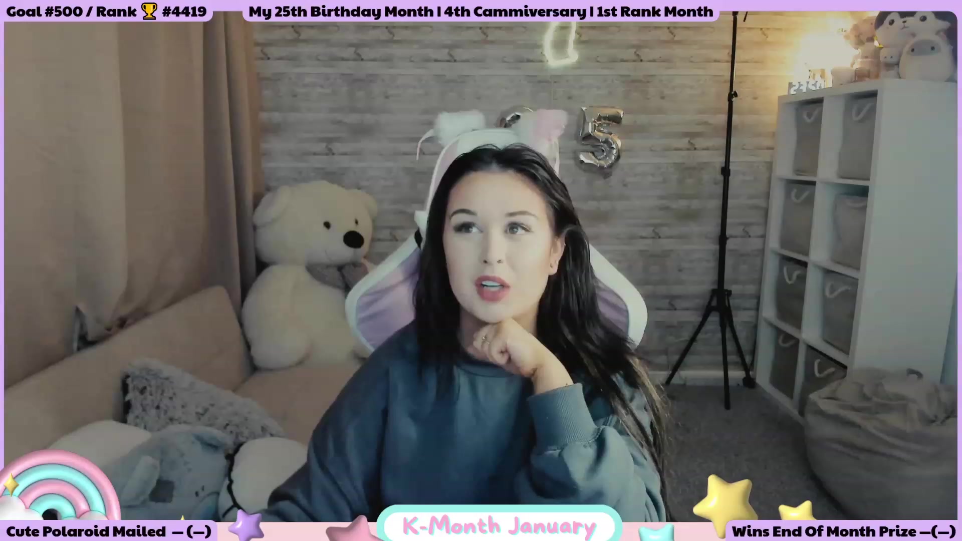 Gallery image thumbnail from HollyKittenn's myfreecams stream on, 01/03/2023, 17:26 image 7 of 20