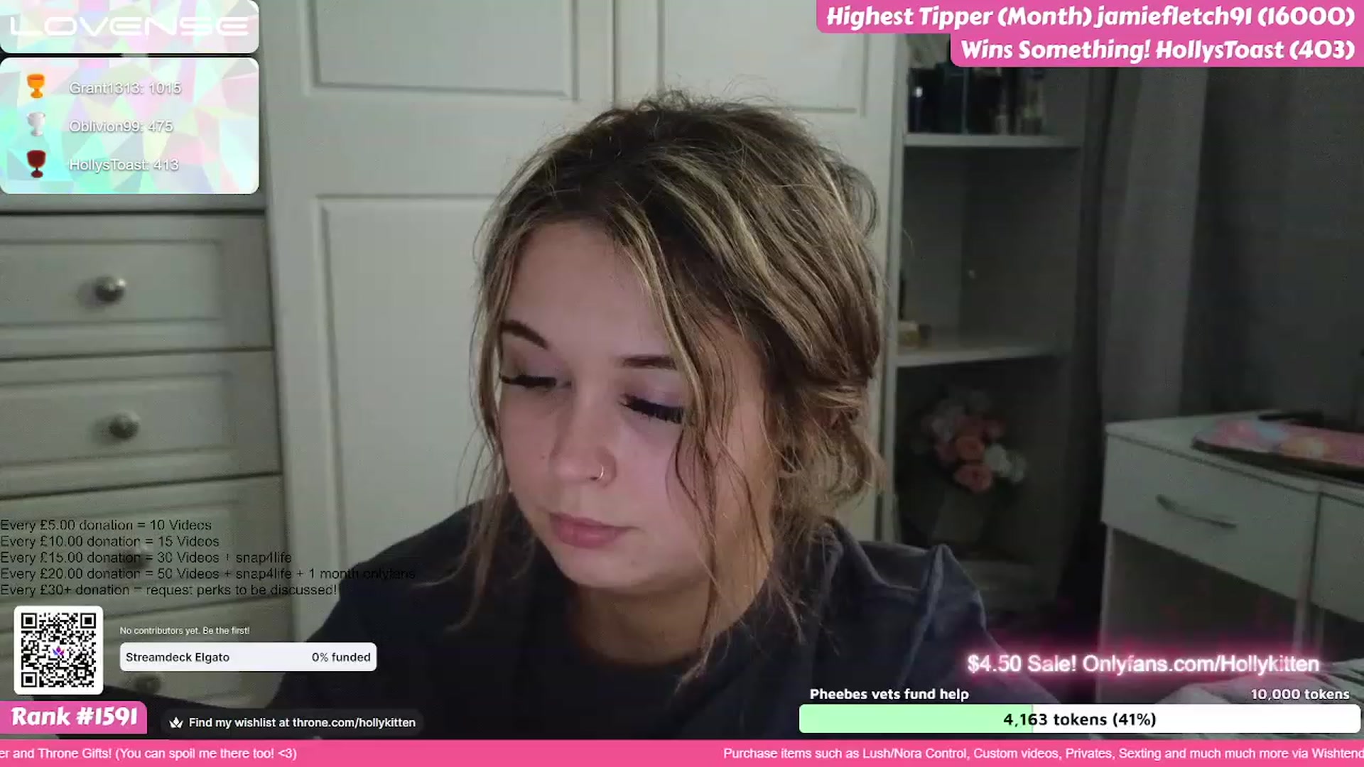 Gallery image thumbnail from HollyKittenn's myfreecams stream on, 07/20/2023, 19:43 image 14 of 20