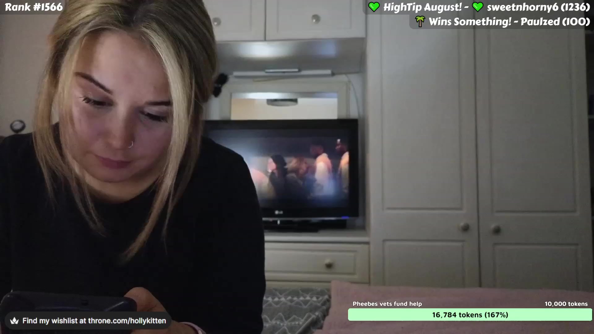 Gallery image thumbnail from HollyKittenn's myfreecams stream on, 08/16/2023, 18:45 image 4 of 20