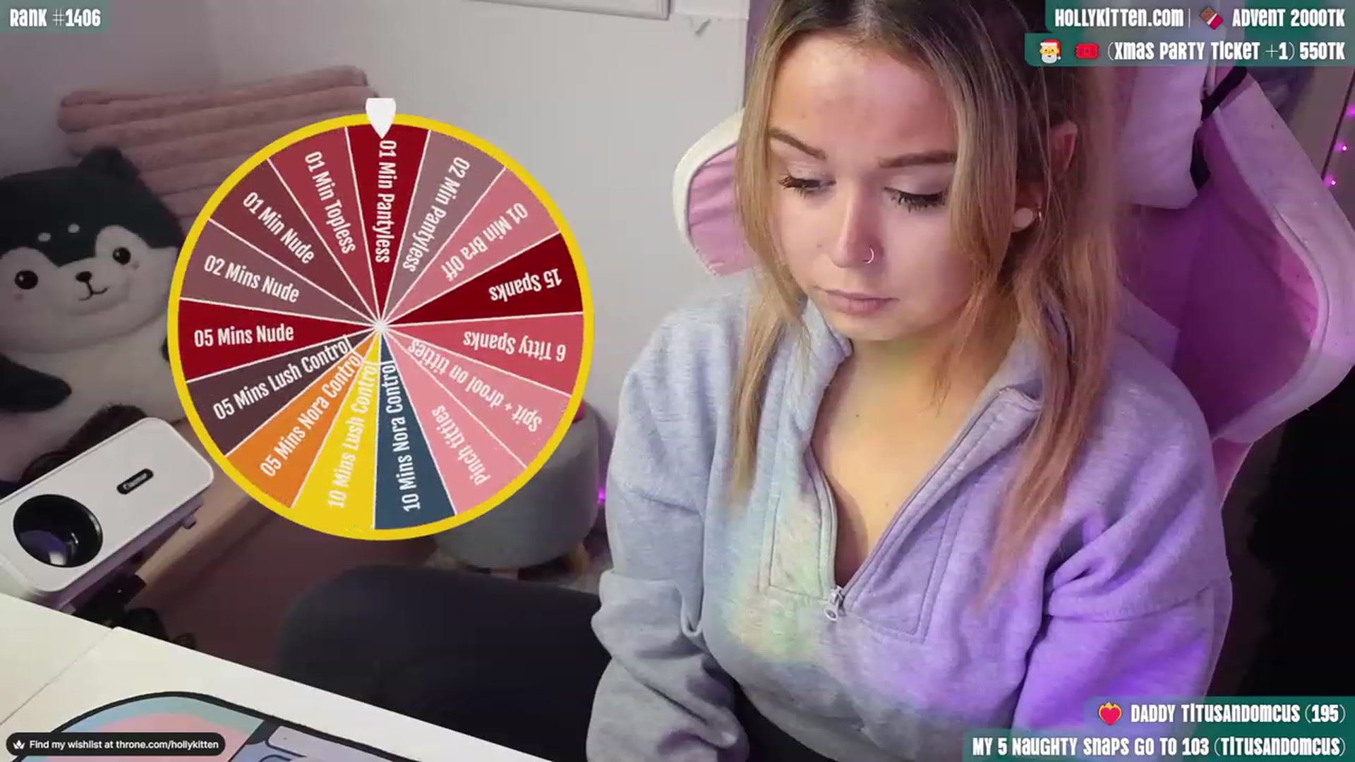 Gallery image thumbnail from HollyKittenn's myfreecams stream on, 11/20/2023, 16:17 image 13 of 20