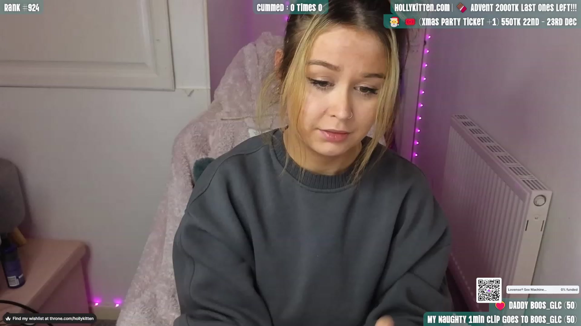 Gallery image thumbnail from HollyKittenn's myfreecams stream on, 11/27/2023, 16:00 image 20 of 20