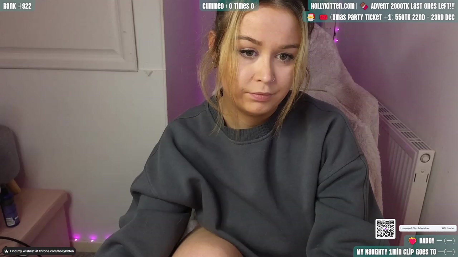 Gallery image thumbnail from HollyKittenn's myfreecams stream on, 11/27/2023, 16:00 image 9 of 20