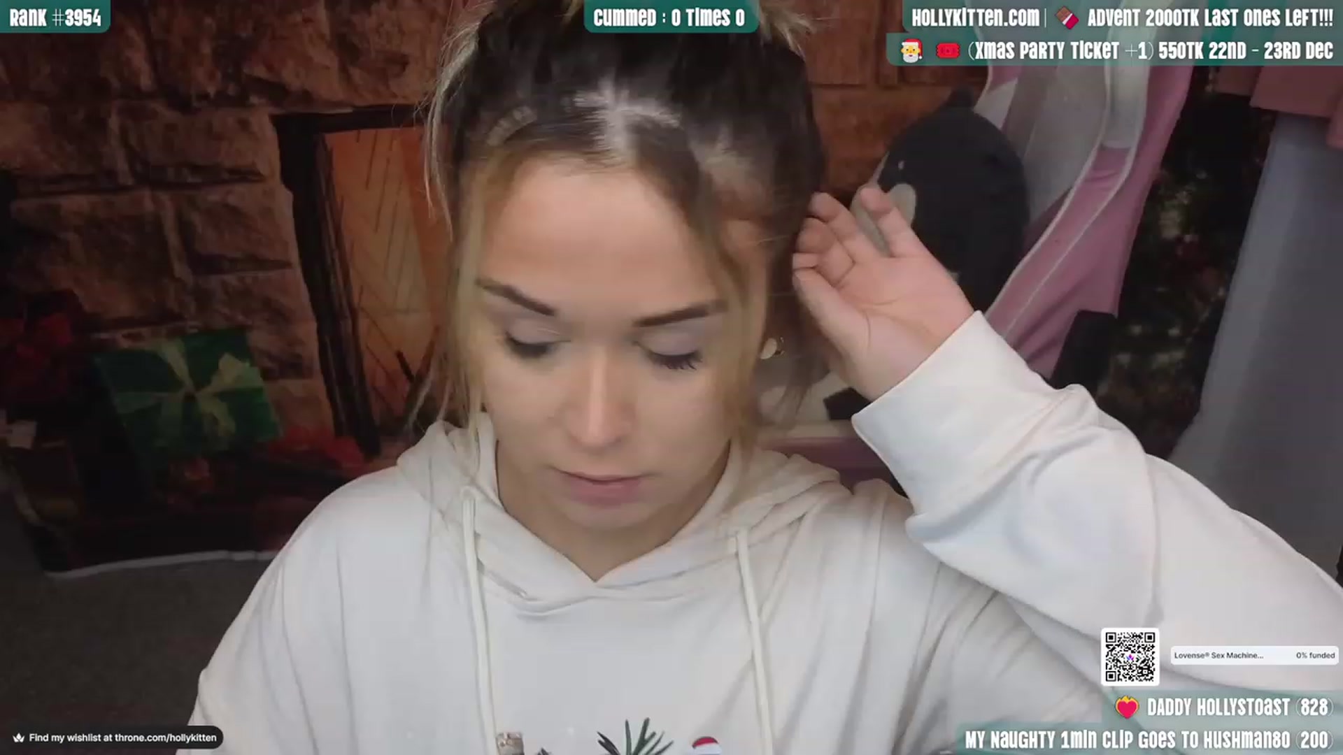 Gallery image thumbnail from HollyKittenn's myfreecams stream on, 12/04/2023, 15:48 image 2 of 20