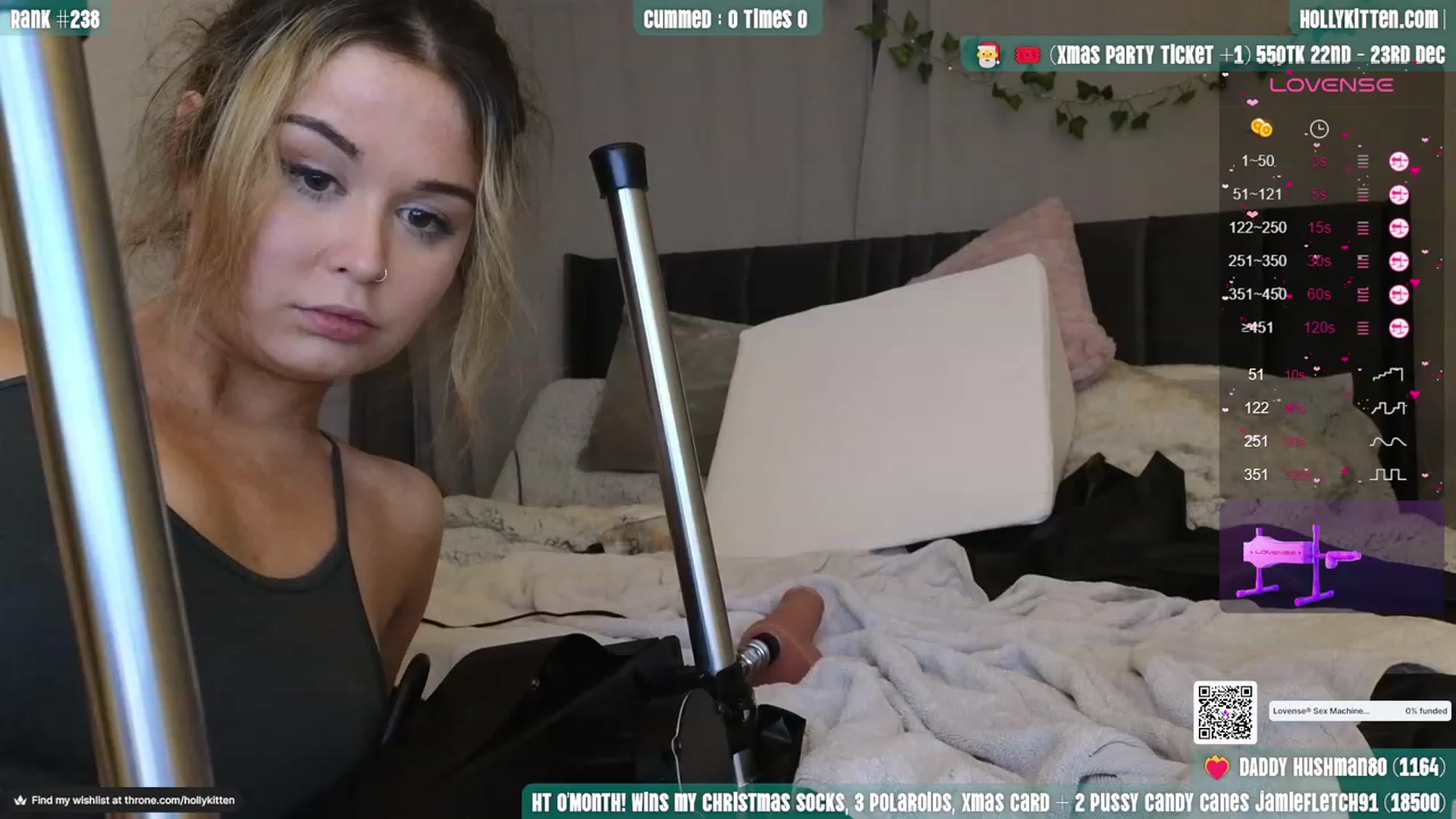 Gallery image thumbnail from HollyKittenn's myfreecams stream on, 12/06/2023, 21:04 image 4 of 20