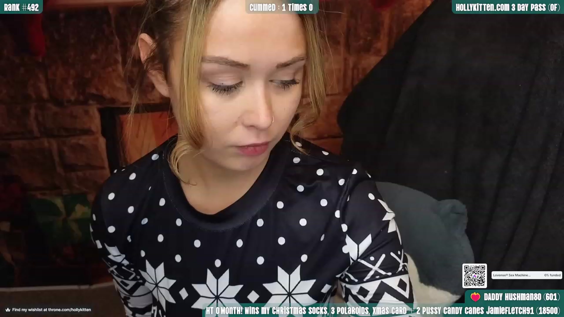 Gallery image thumbnail from HollyKittenn's myfreecams stream on, 12/13/2023, 20:09 image 7 of 20