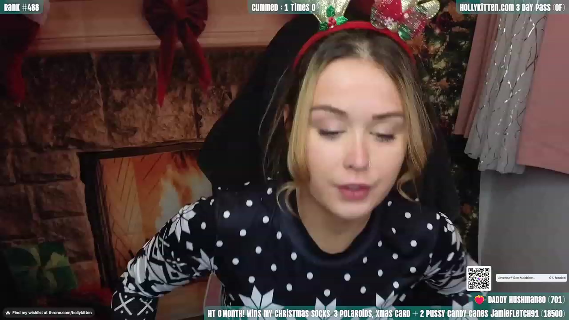 Gallery image thumbnail from HollyKittenn's myfreecams stream on, 12/13/2023, 20:09 image 12 of 20