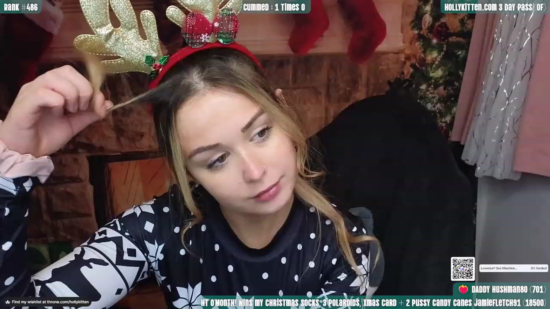 Gallery image thumbnail from HollyKittenn's myfreecams stream on, 12/13/2023, 21:23 image 12 of 20