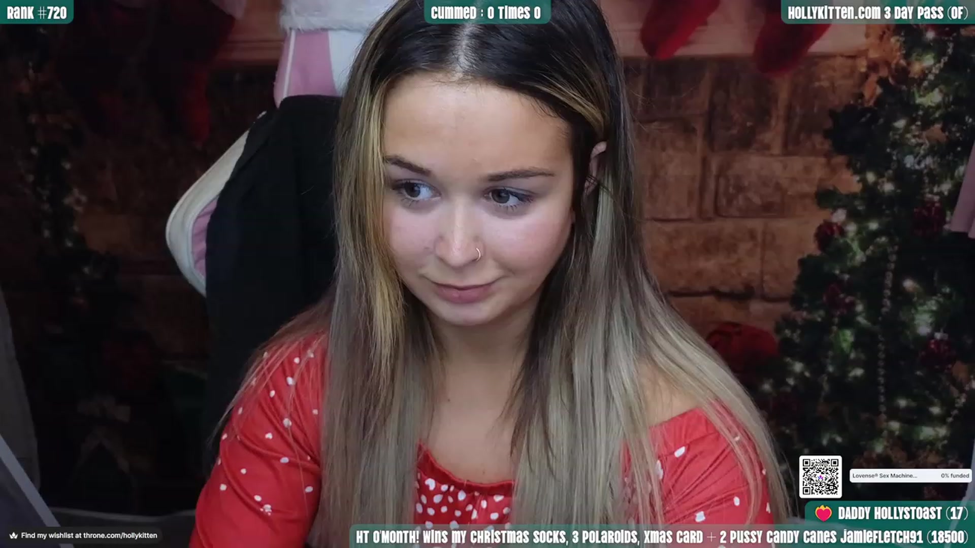Gallery image thumbnail from HollyKittenn's myfreecams stream on, 12/18/2023, 16:01 image 3 of 20