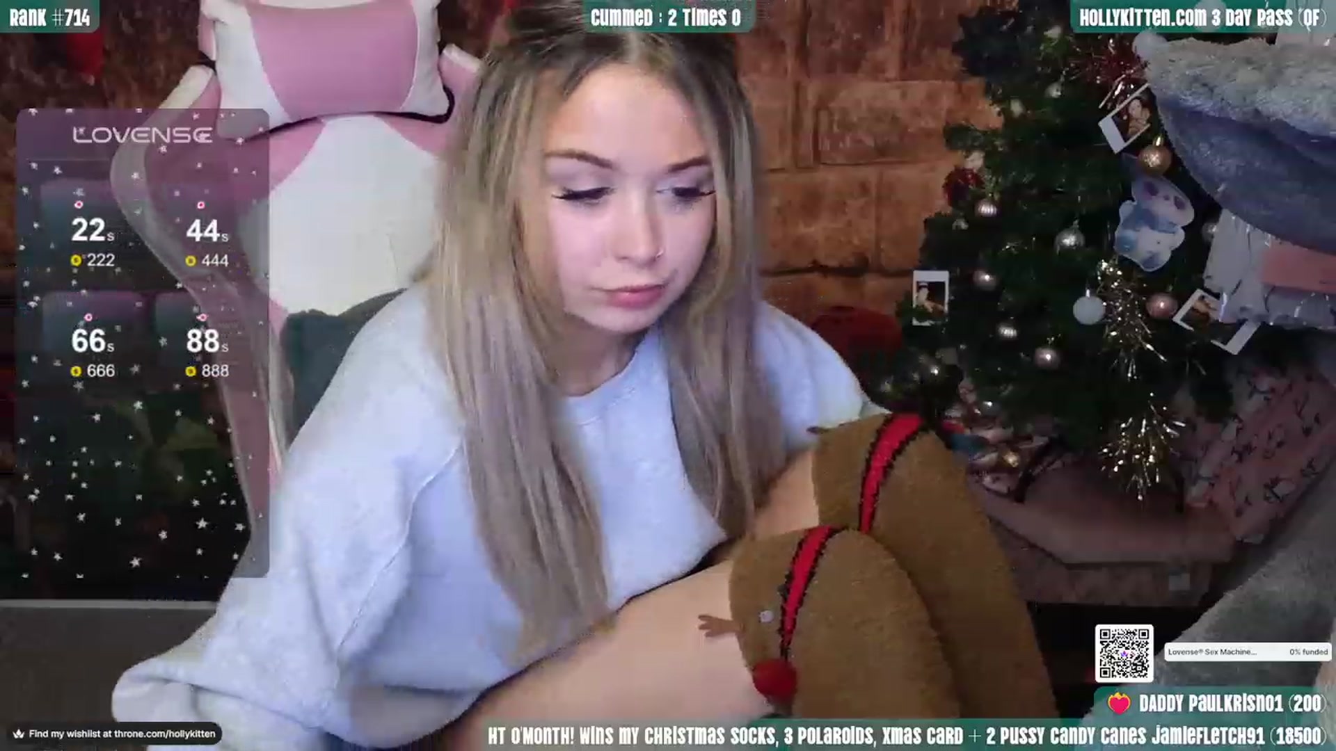 Gallery image thumbnail from HollyKittenn's myfreecams stream on, 12/21/2023, 20:26 image 18 of 20