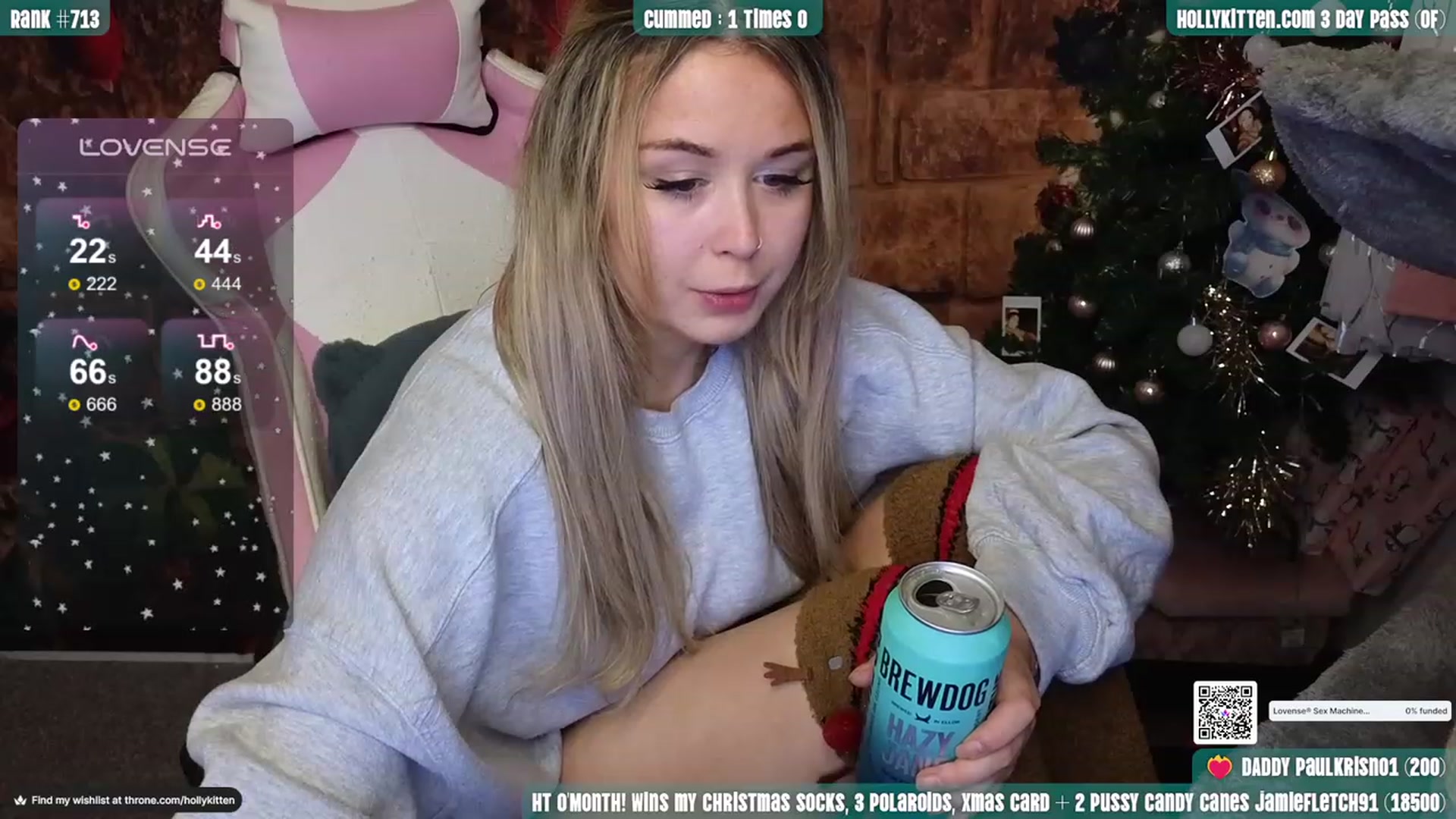 Gallery image thumbnail from HollyKittenn's myfreecams stream on, 12/21/2023, 20:26 image 19 of 20