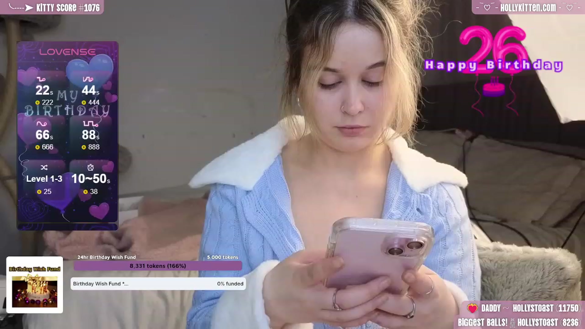 Gallery image thumbnail from HollyKittenn's myfreecams stream on, 01/29/2024, 22:32 image 15 of 20