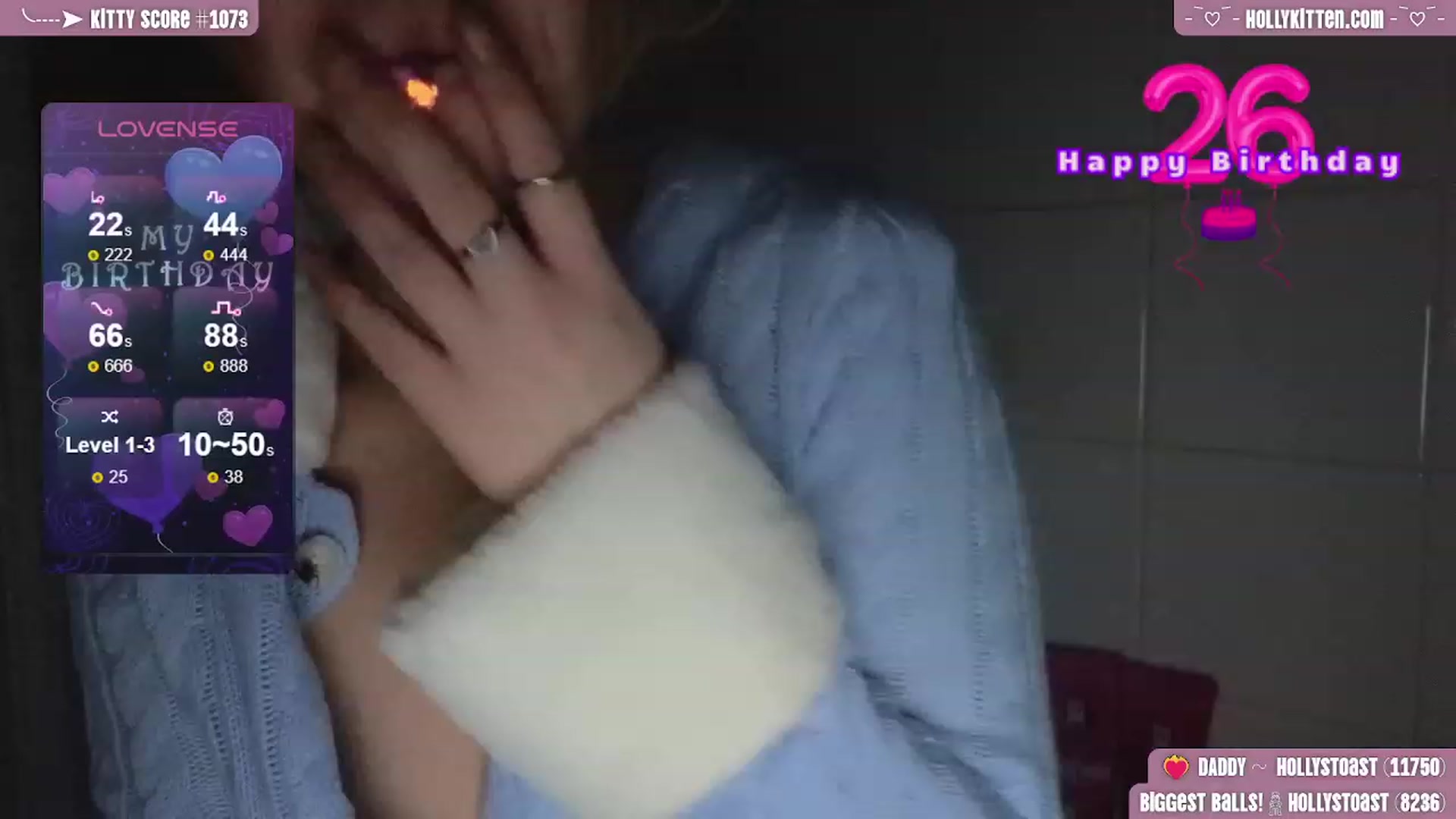 Gallery image thumbnail from HollyKittenn's myfreecams stream on, 01/29/2024, 22:32 image 10 of 20