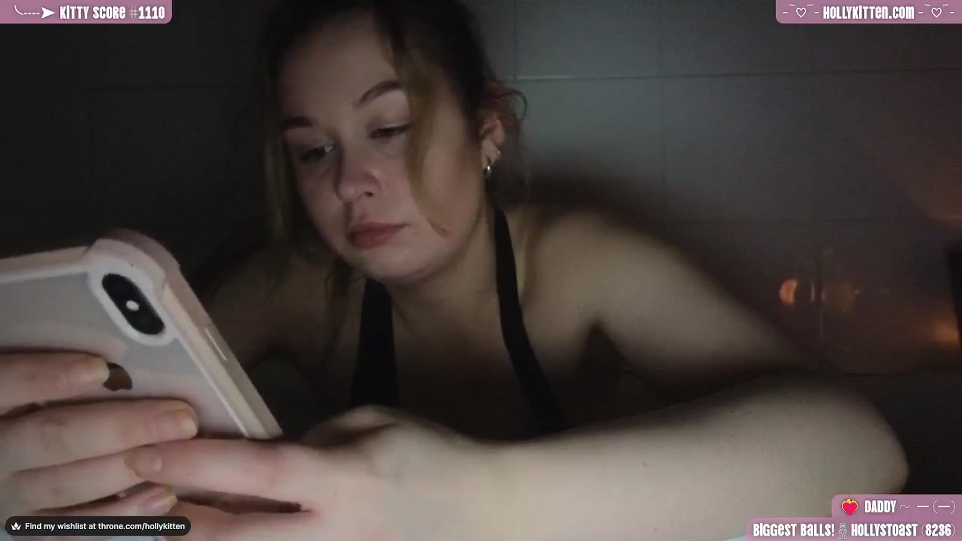 Gallery image thumbnail from HollyKittenn's myfreecams stream on, 01/31/2024, 20:14 image 18 of 20