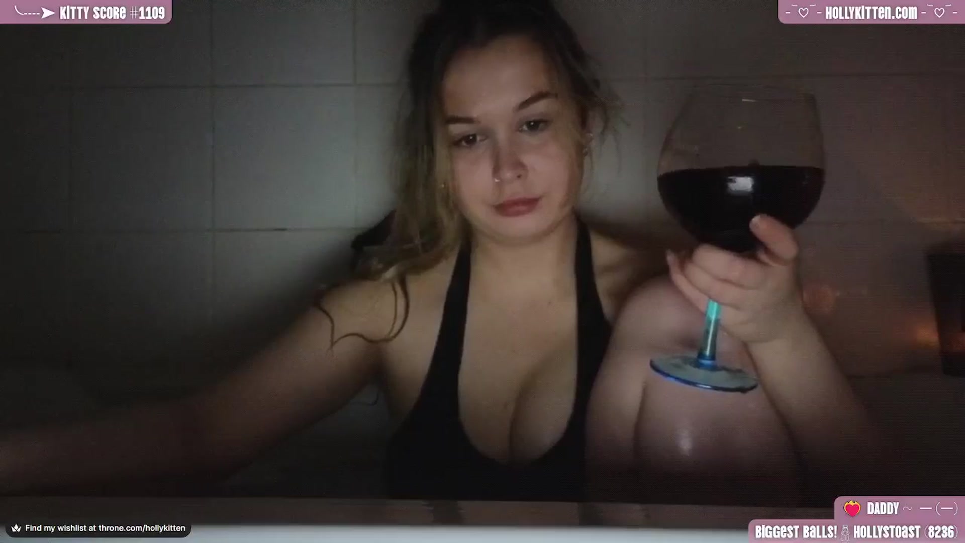 Gallery image thumbnail from HollyKittenn's myfreecams stream on, 01/31/2024, 20:14 image 9 of 20