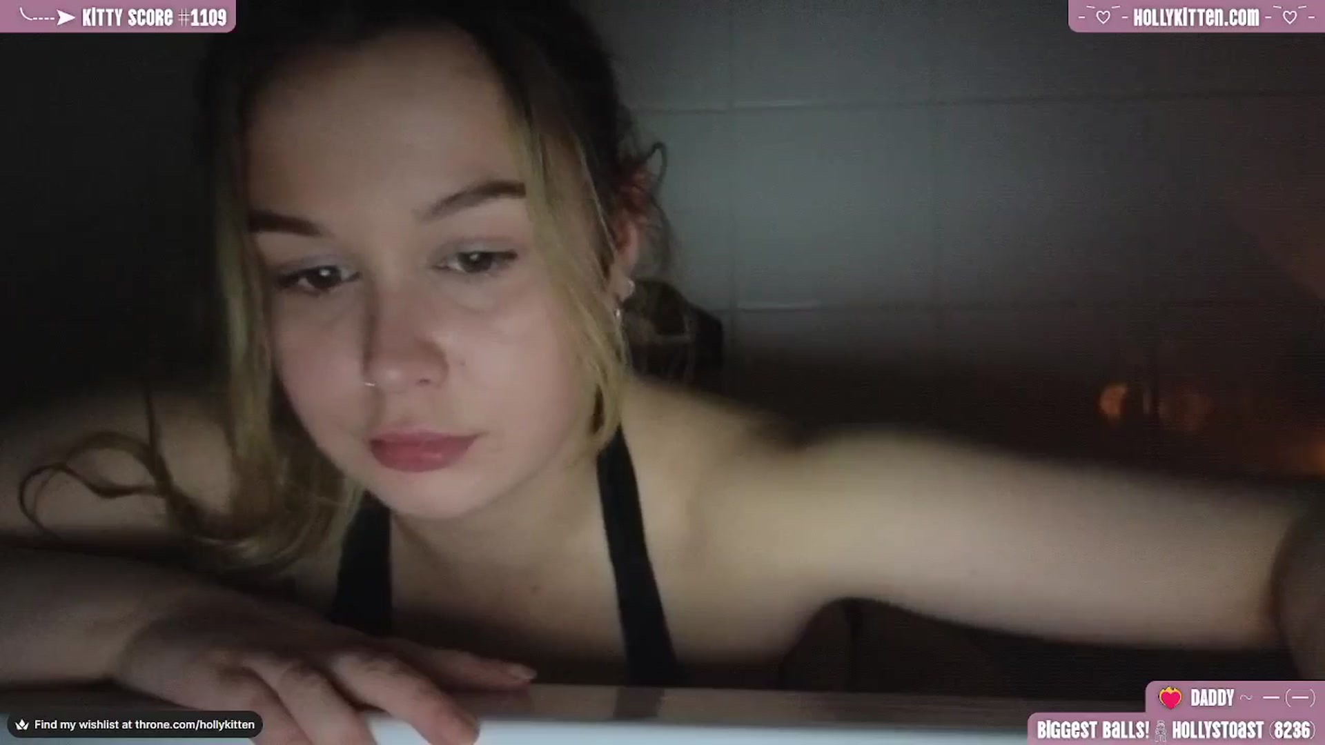 Gallery image thumbnail from HollyKittenn's myfreecams stream on, 01/31/2024, 20:14 image 11 of 20