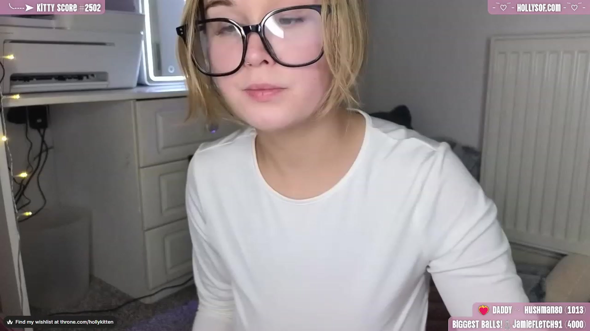 Gallery image thumbnail from HollyKittenn's myfreecams stream on, 02/22/2024, 20:52 image 13 of 20