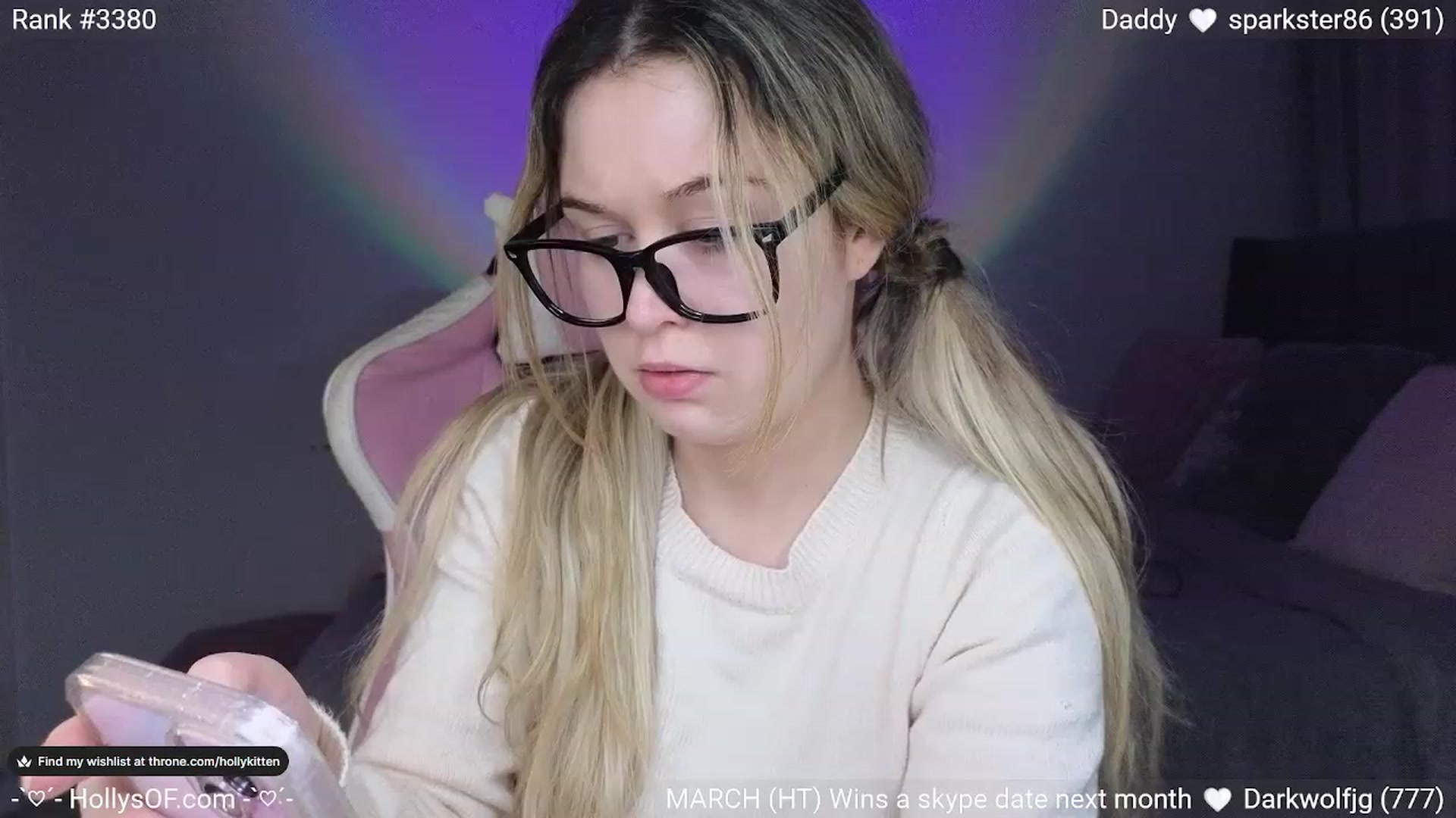 Gallery image thumbnail from HollyKittenn's myfreecams stream on, 03/14/2024, 21:44 image 18 of 20