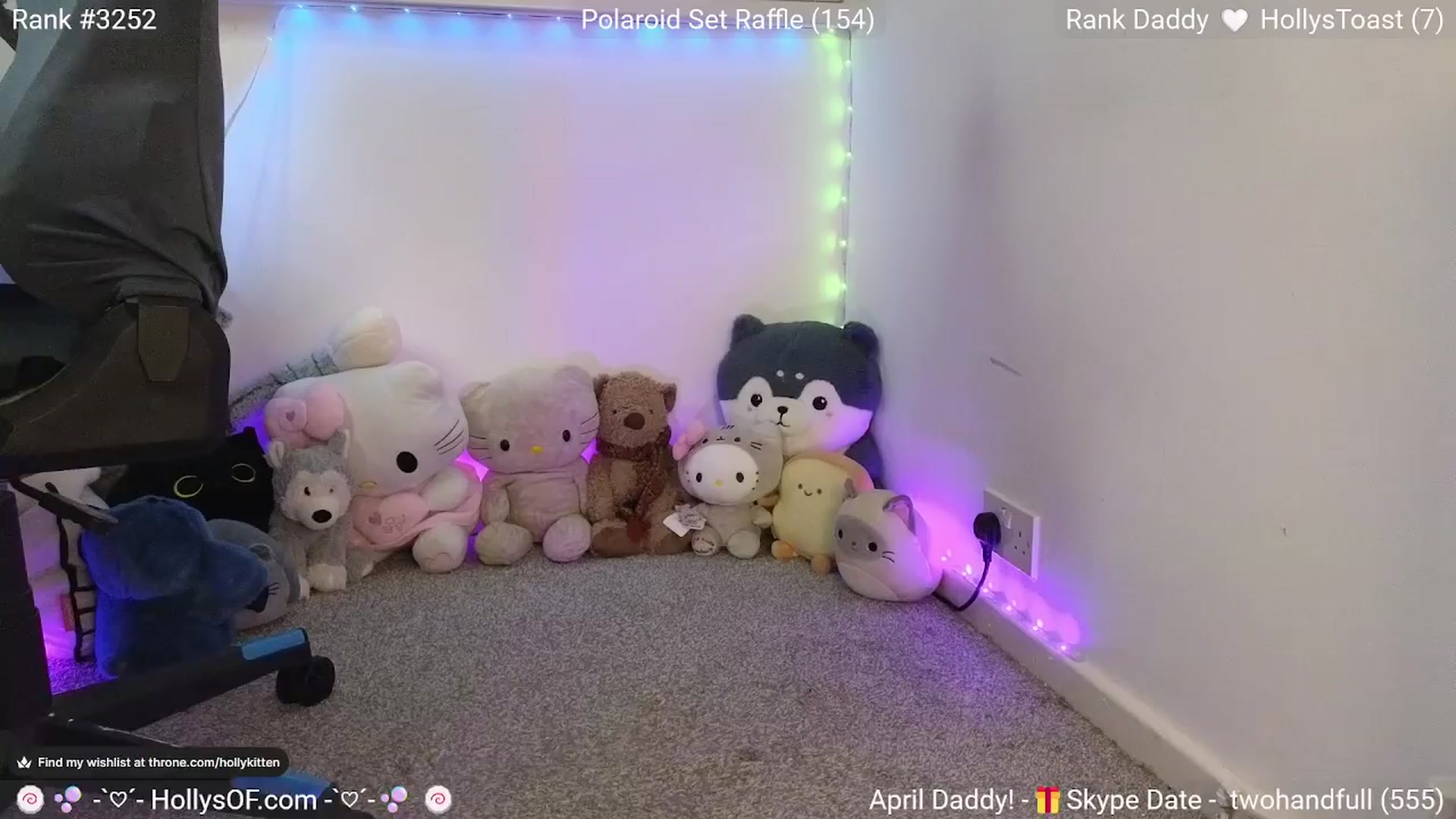 Gallery image thumbnail from HollyKittenn's myfreecams stream on, 04/10/2024, 19:57 image 7 of 20