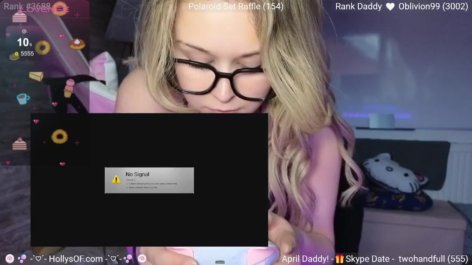 Gallery image thumbnail from HollyKittenn's myfreecams stream on, 04/22/2024, 13:46 image 15 of 20