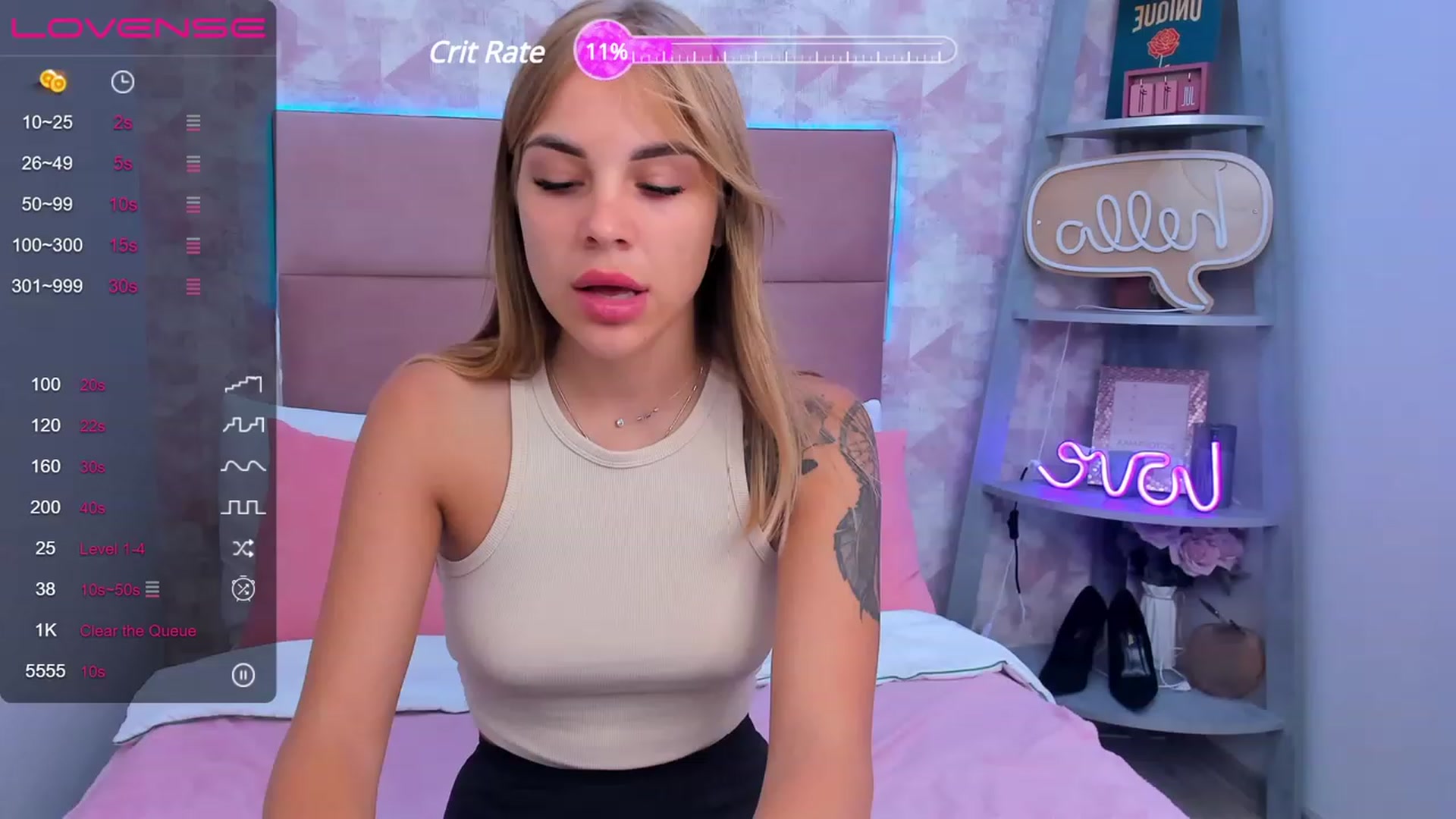 Gallery image thumbnail from HollyMay's myfreecams stream on, 08/08/2023, 16:40 image 8 of 20