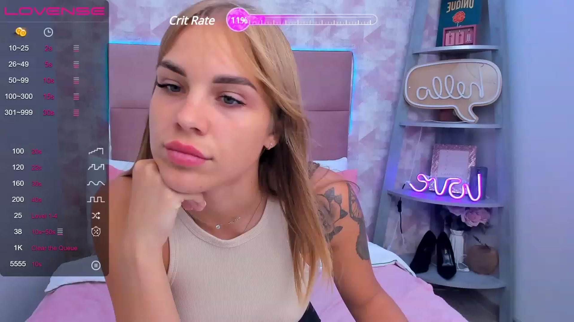 Gallery image thumbnail from HollyMay's myfreecams stream on, 08/08/2023, 16:40 image 7 of 20