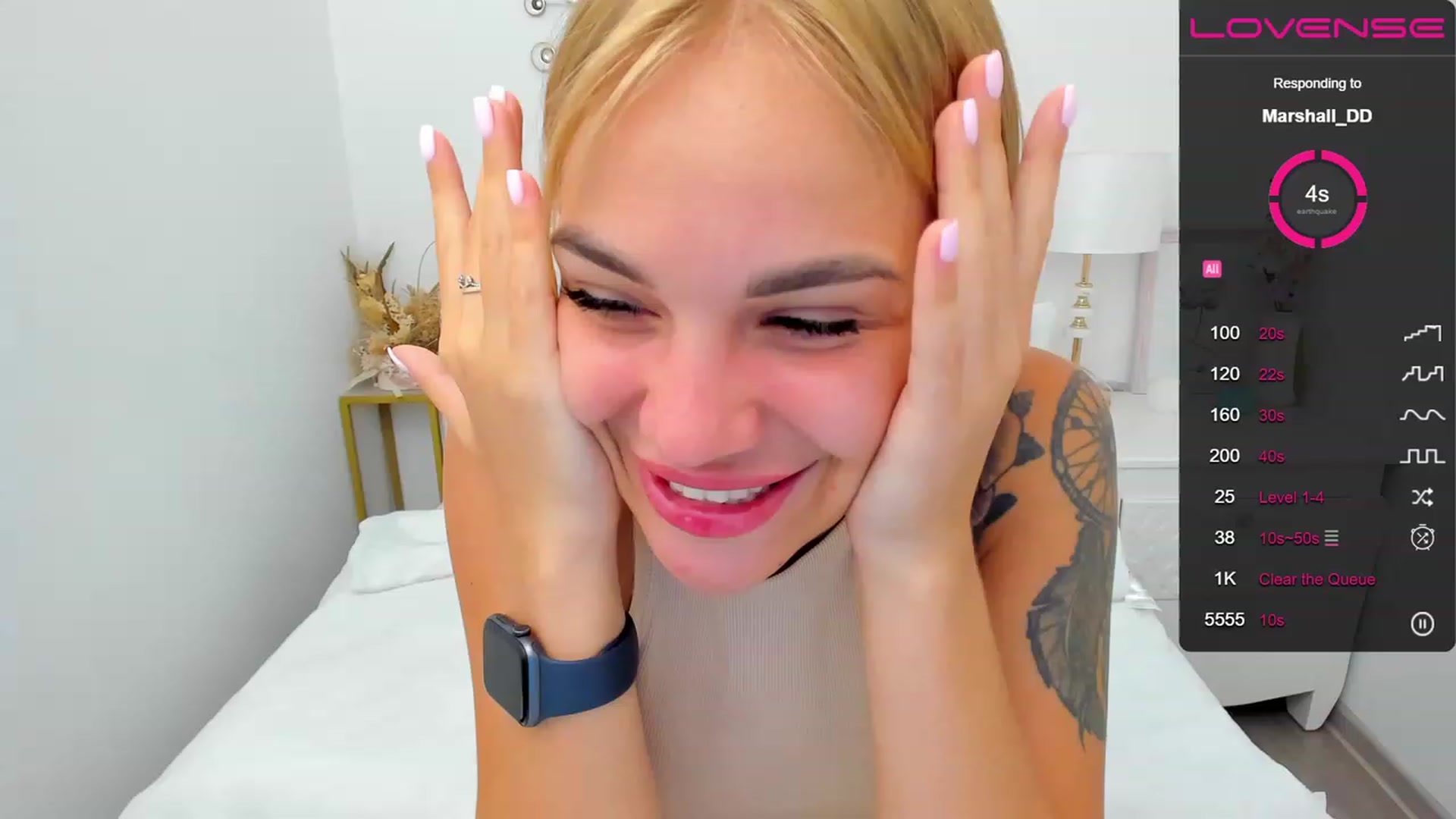 Gallery image thumbnail from HollyMay's myfreecams stream on, 08/11/2023, 16:15 image 8 of 20
