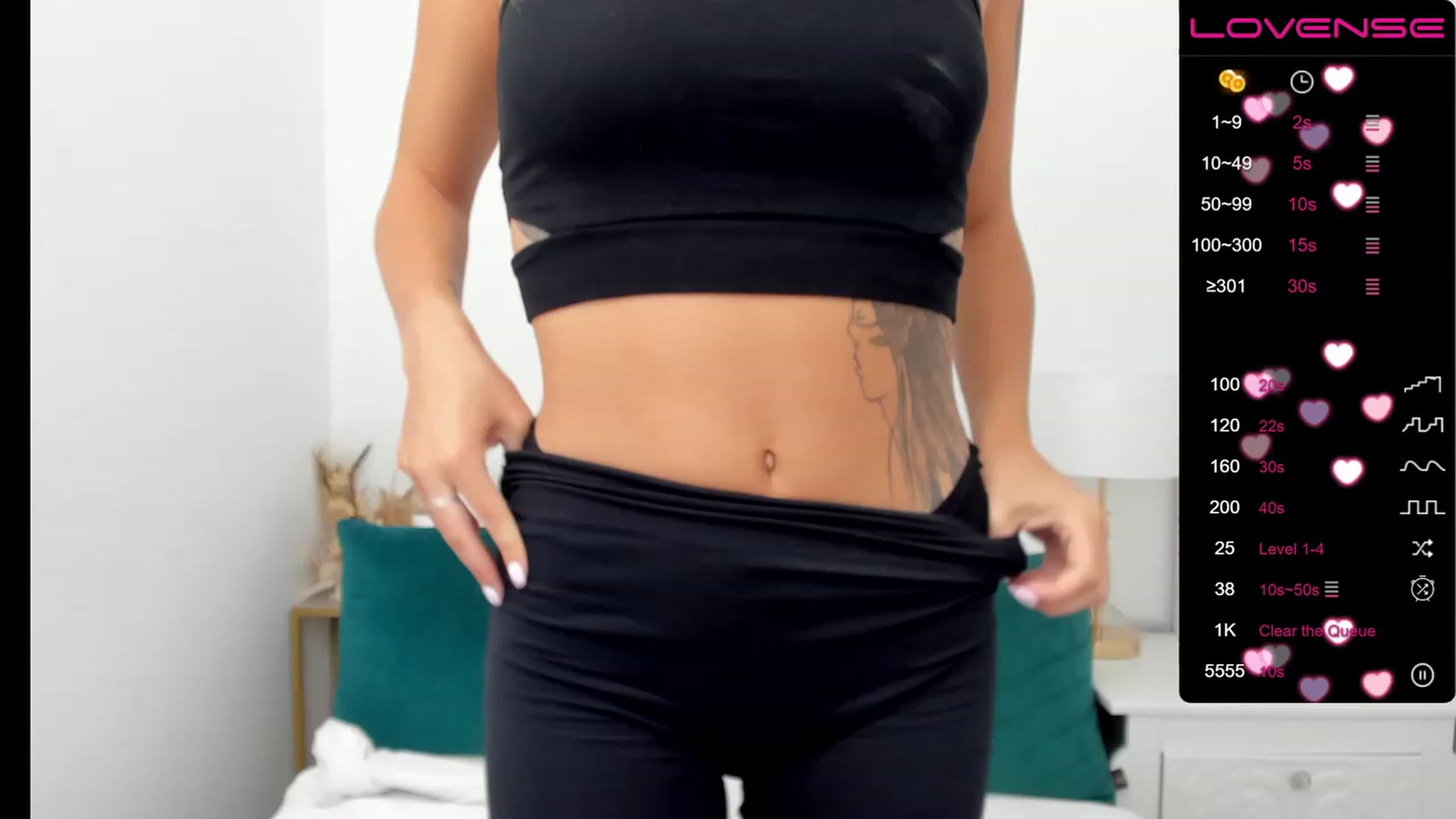 Gallery image thumbnail from HollyMay's myfreecams stream on, 08/14/2023, 07:52 image 9 of 20