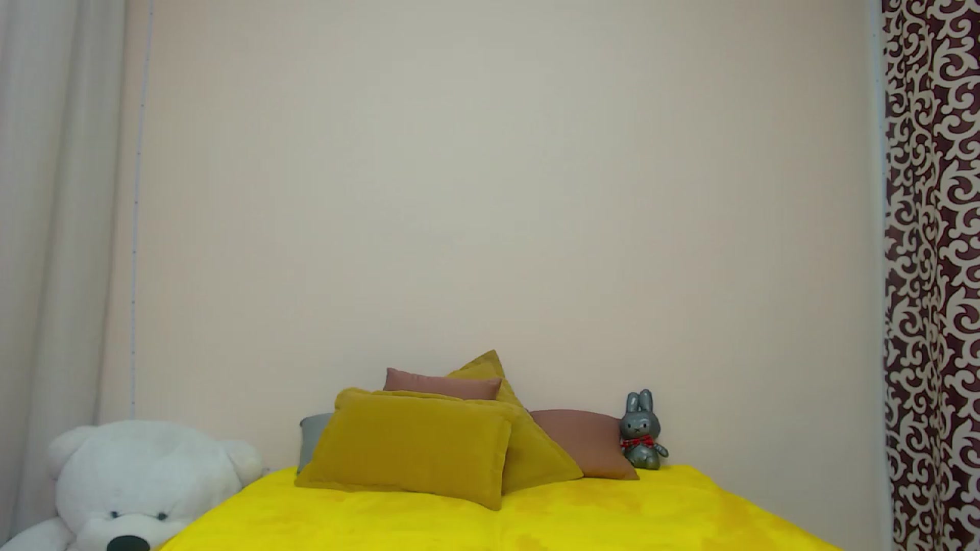 Gallery image thumbnail from HollyMich's myfreecams stream on, 12/29/2022, 08:35 image 5 of 20
