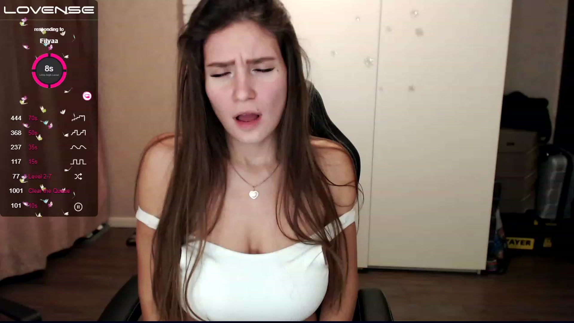 Gallery image thumbnail from HollyMollyy's myfreecams stream on, 12/02/2022, 01:03 image 2 of 20