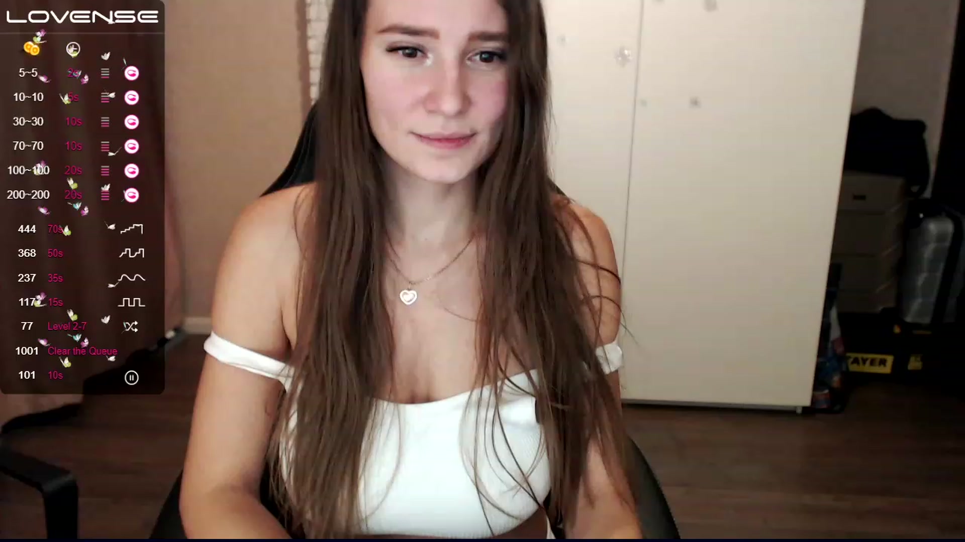 Gallery image thumbnail from HollyMollyy's myfreecams stream on, 12/02/2022, 01:03 image 5 of 20