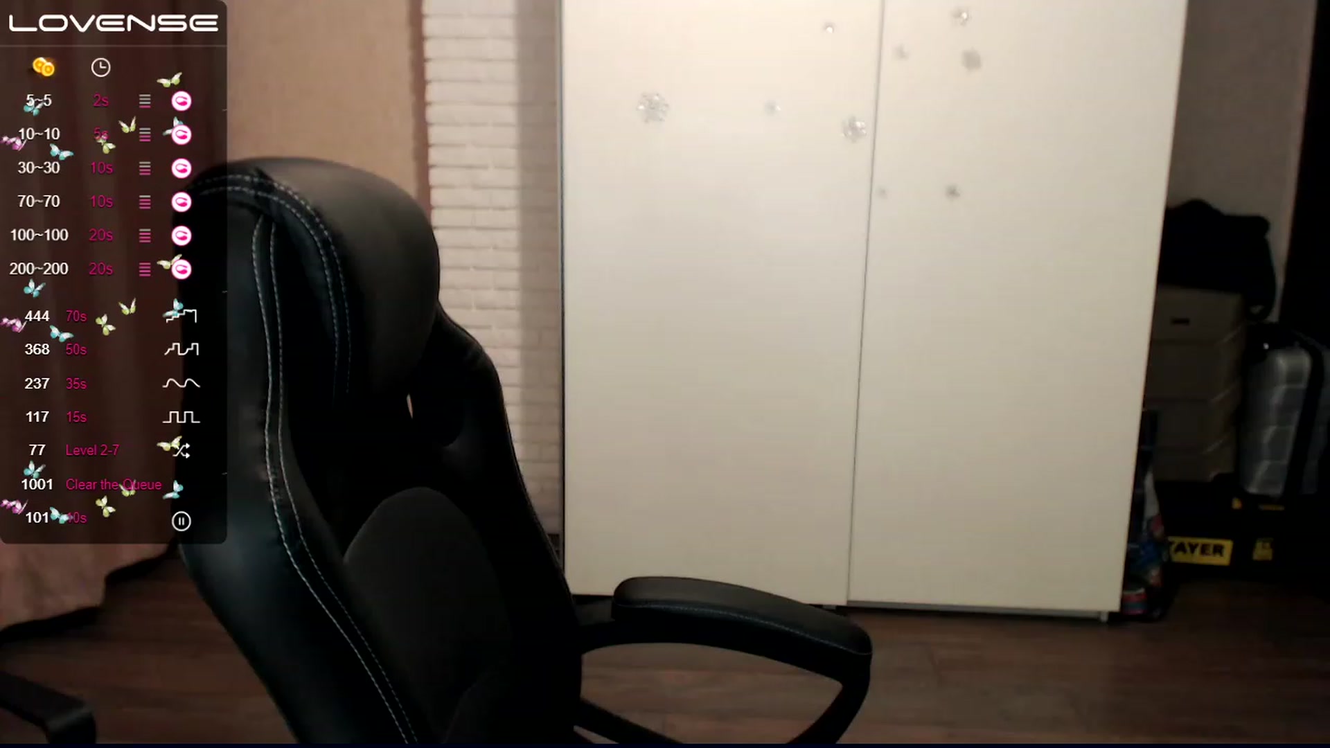 Gallery image thumbnail from HollyMollyy's myfreecams stream on, 12/02/2022, 01:03 image 17 of 20