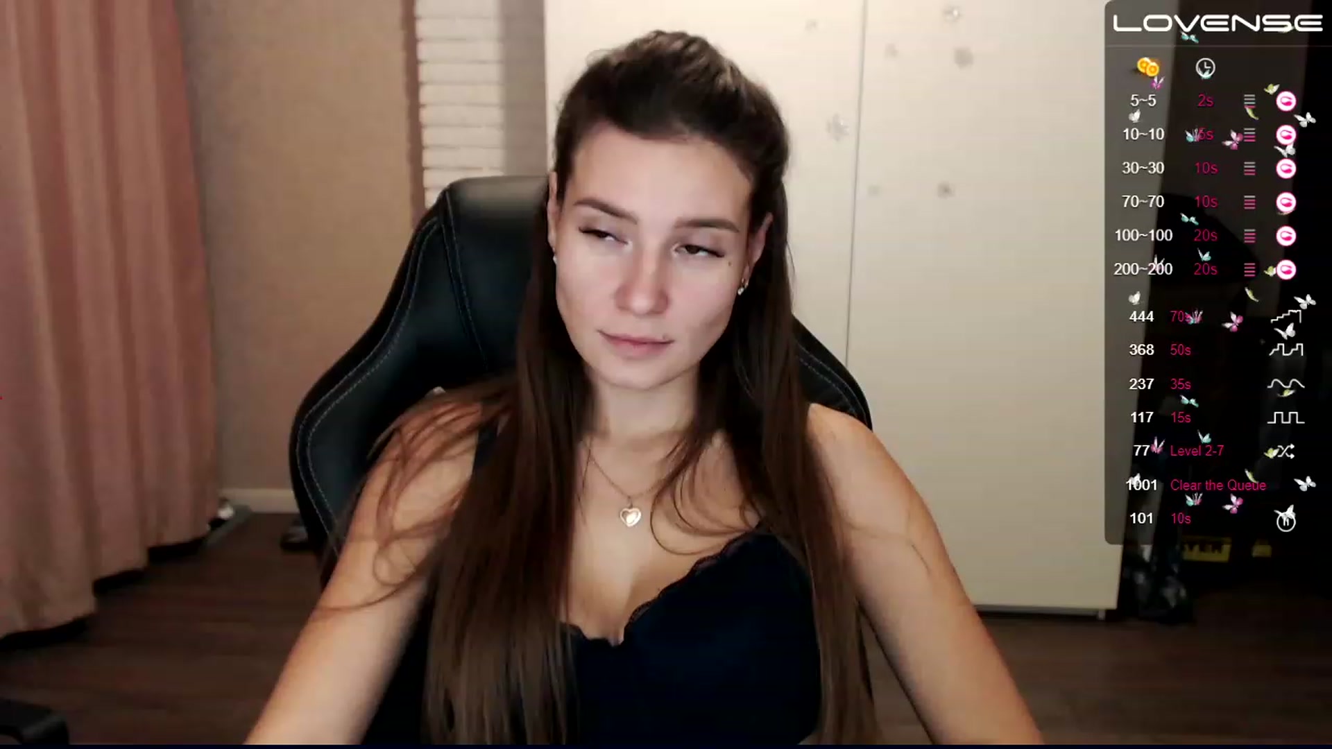 Gallery image thumbnail from HollyMollyy's myfreecams stream on, 12/05/2022, 16:57 image 20 of 20