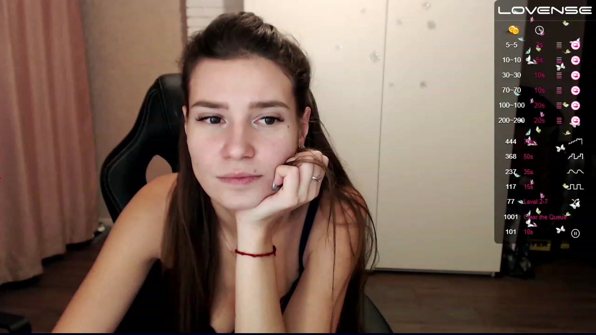 Gallery image thumbnail from HollyMollyy's myfreecams stream on, 12/05/2022, 16:57 image 17 of 20