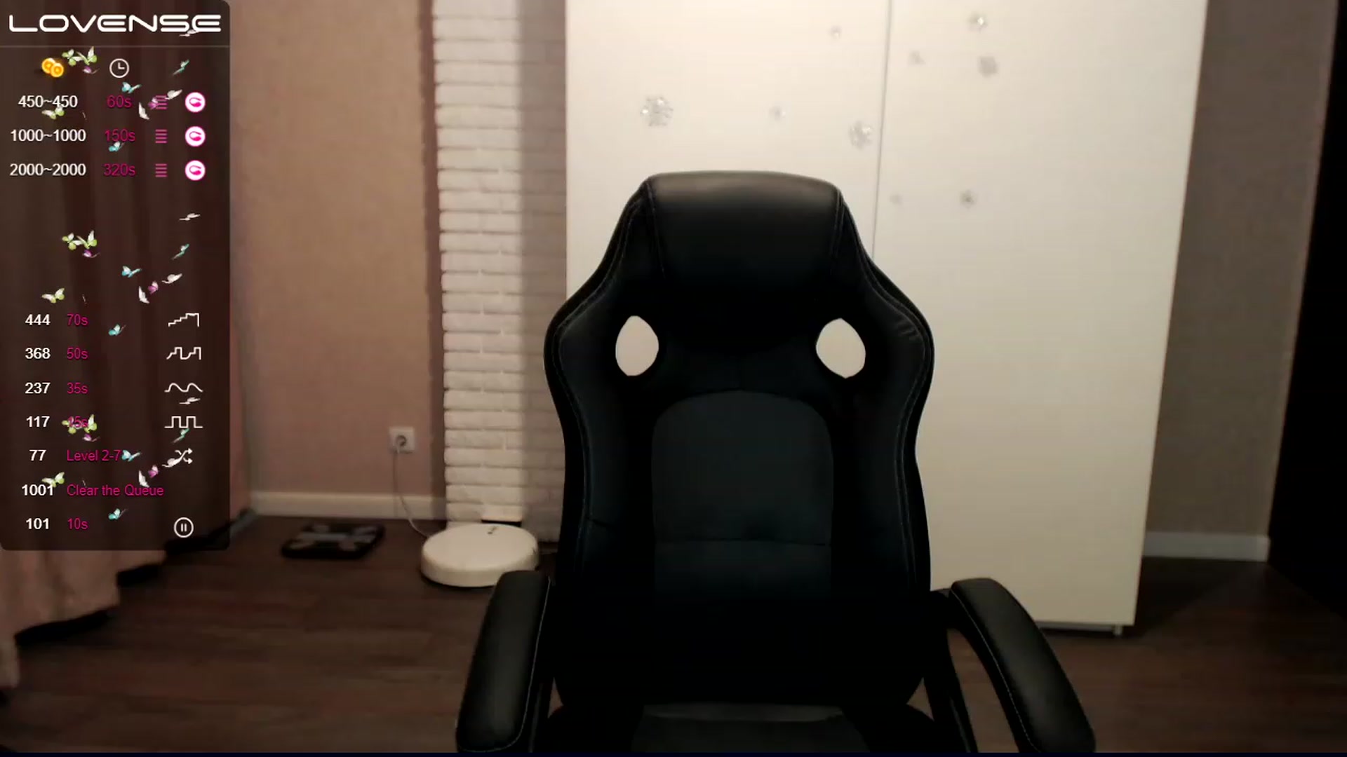 Gallery image thumbnail from HollyMollyy's myfreecams stream on, 12/07/2022, 16:56 image 10 of 20